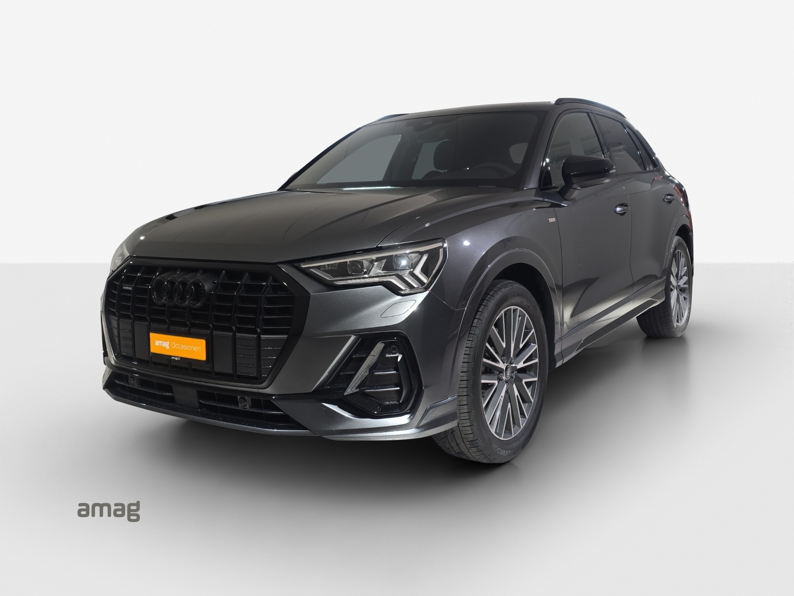 AUDI Q3 Sportback 40 TFSI S line quattro S-tronic-image-0
