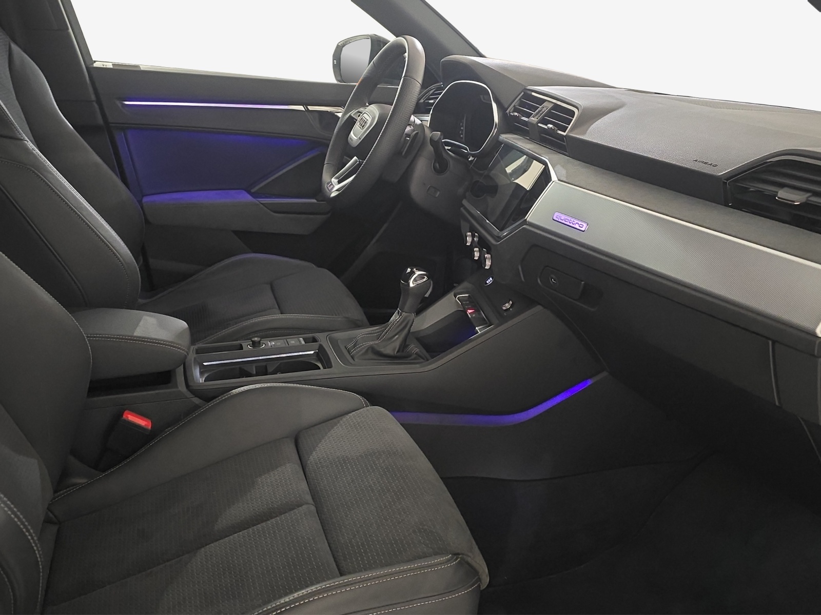 AUDI Q3 Sportback 40 TFSI S line quattro S-tronic-image-14