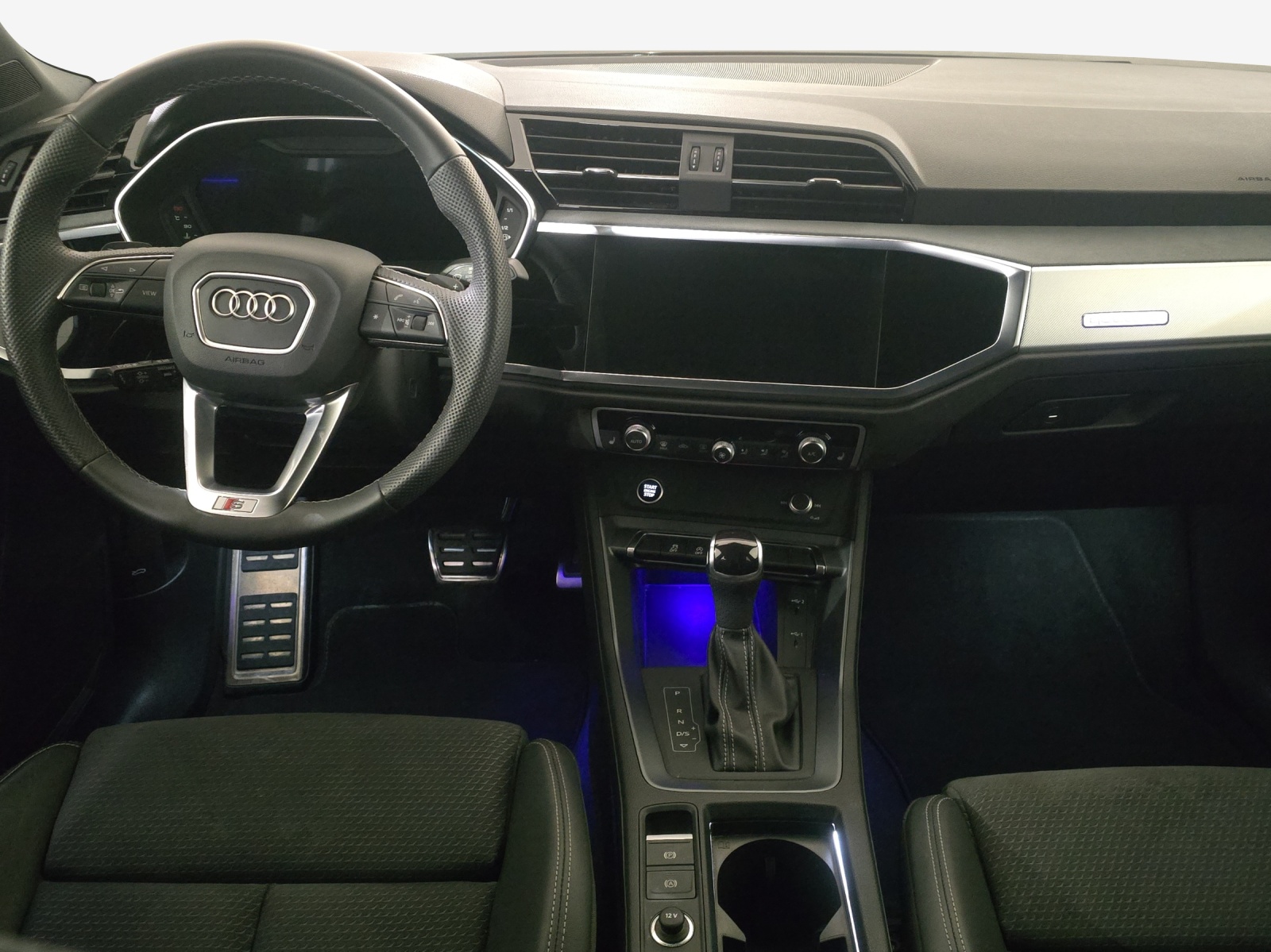 AUDI Q3 Sportback 40 TFSI S line quattro S-tronic-image-8