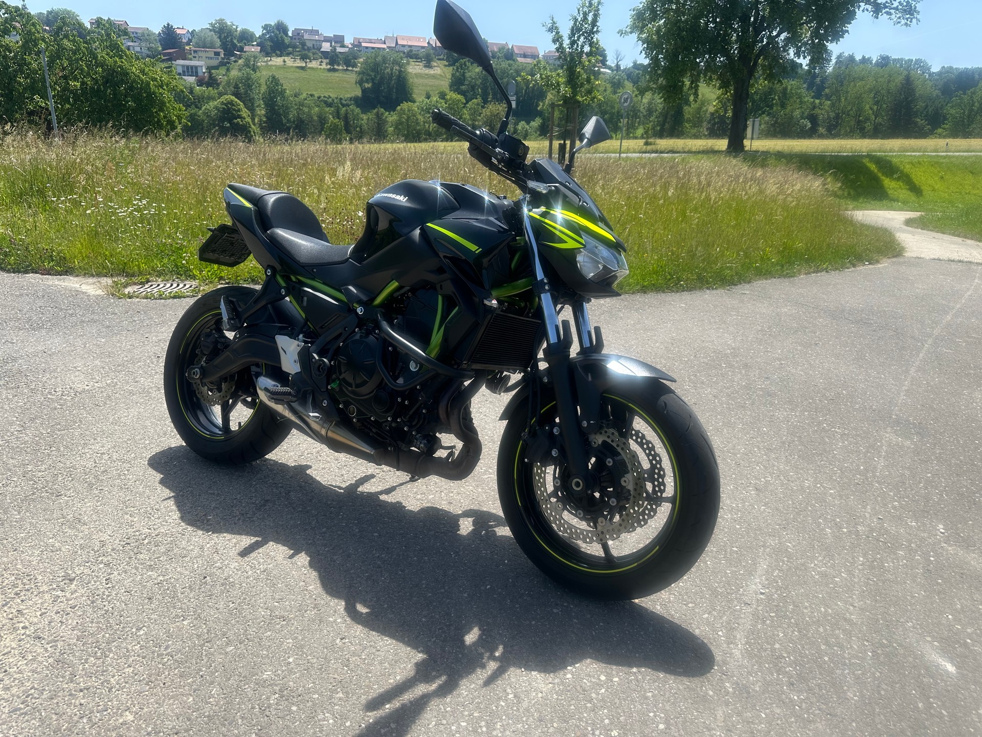 KAWASAKI Z 650 SE Performance (35kW)-image-1
