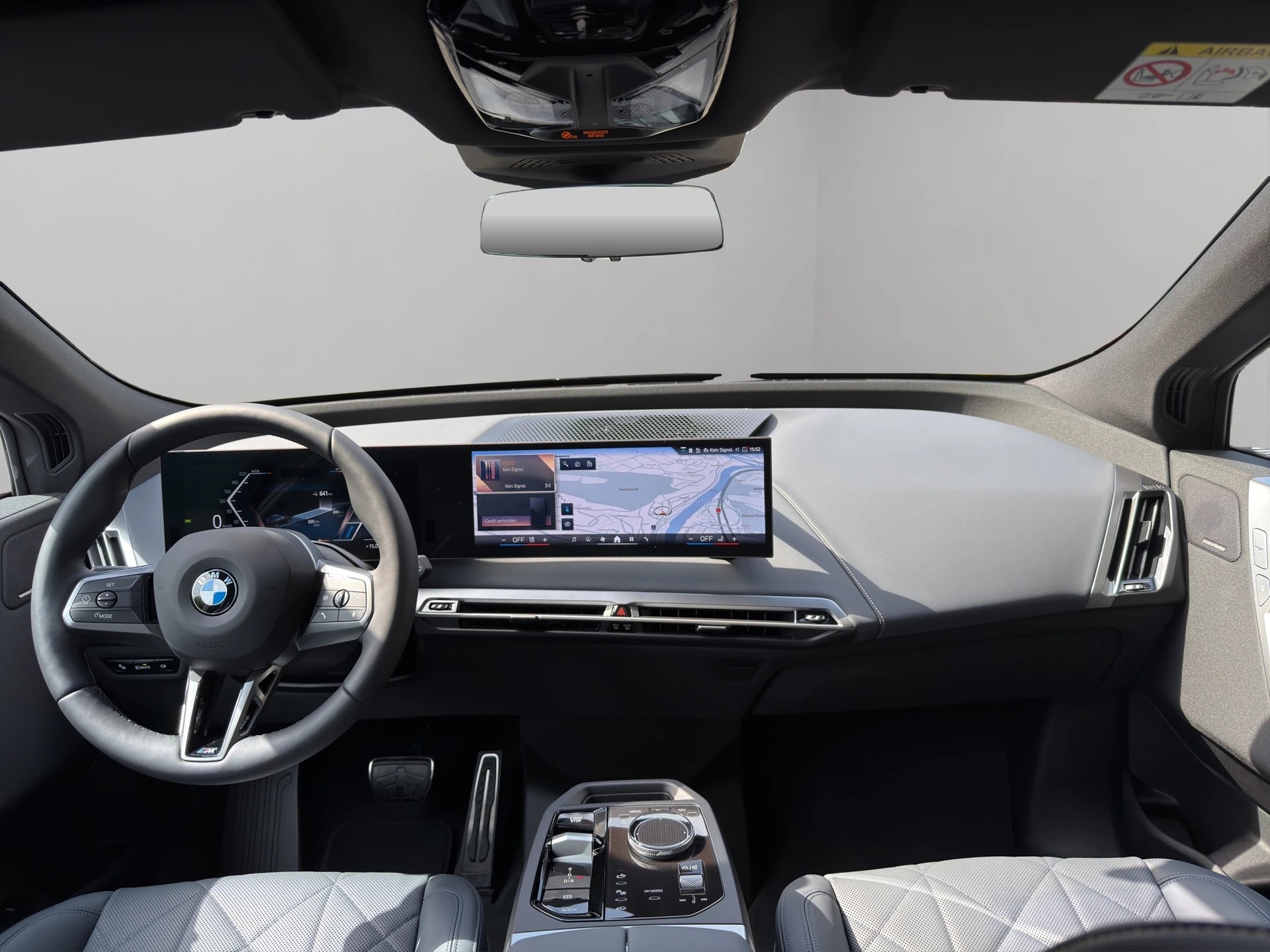 BMW iX xDrive60 M Sport Pro-image-15