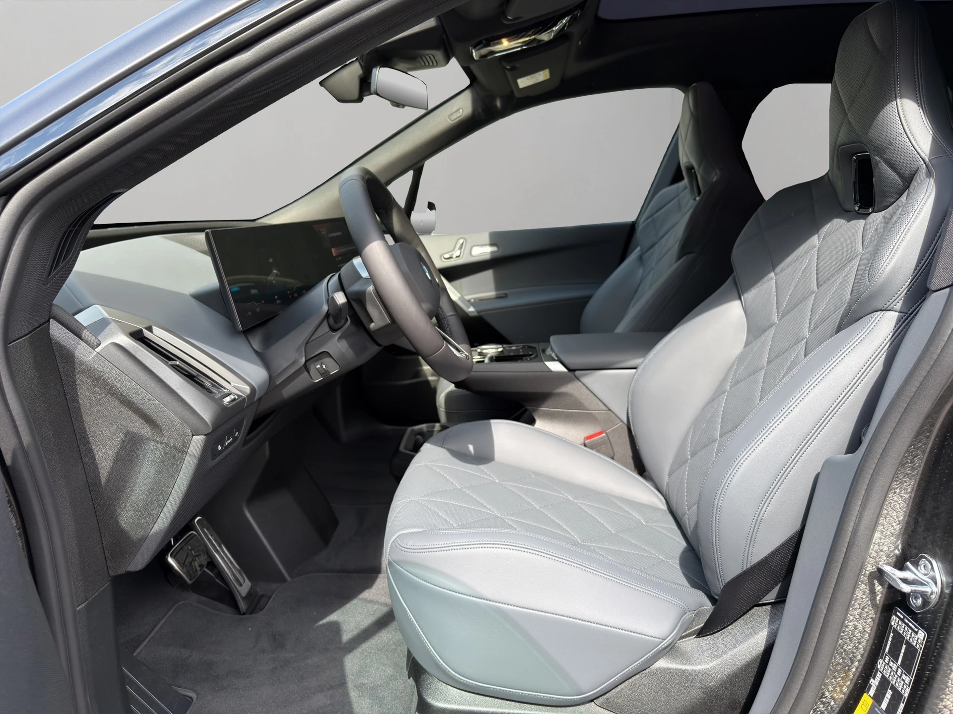 BMW iX xDrive60 M Sport Pro-image-9