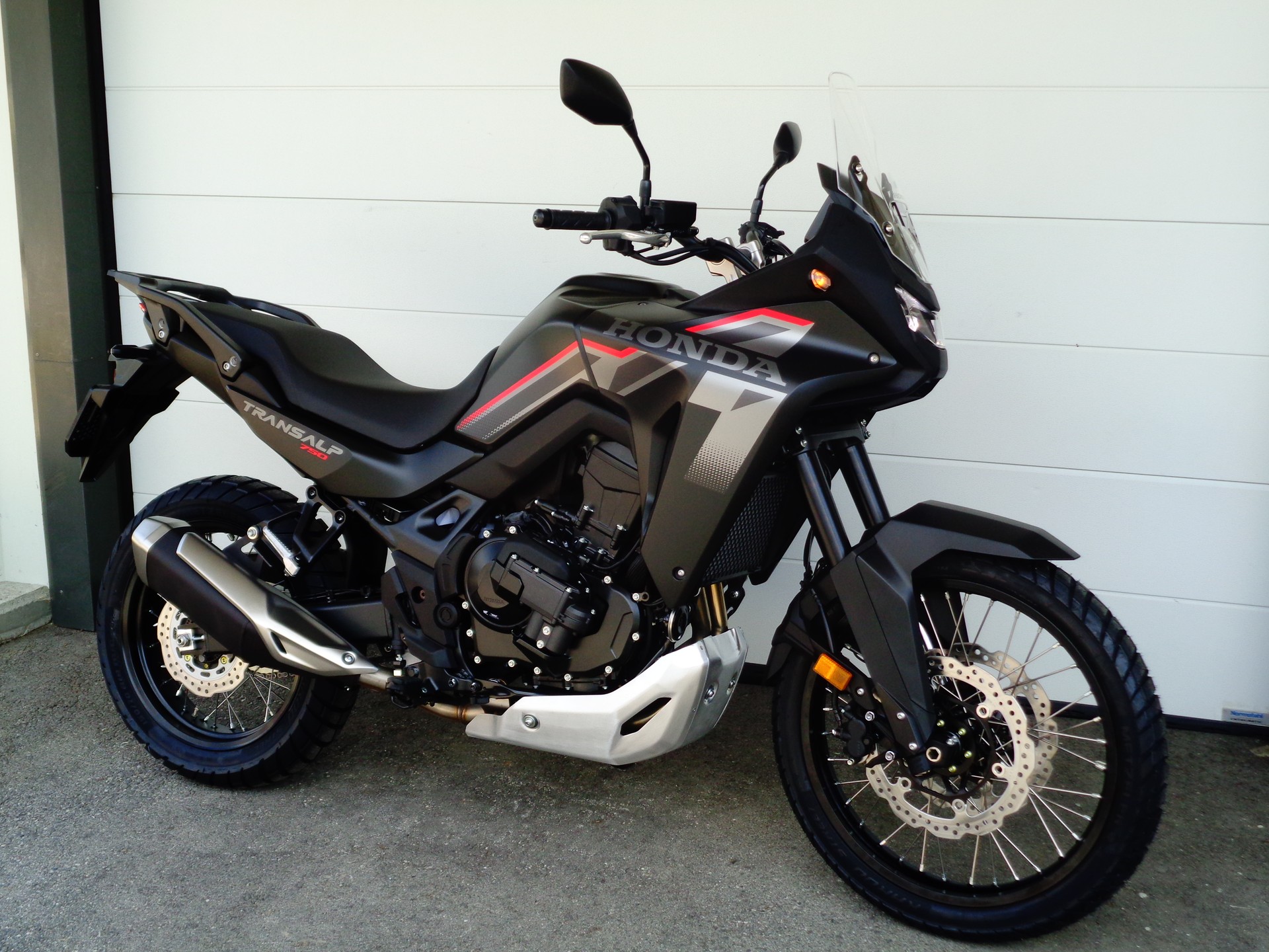 HONDA XL 750 Transalp E-Clutch-image-6