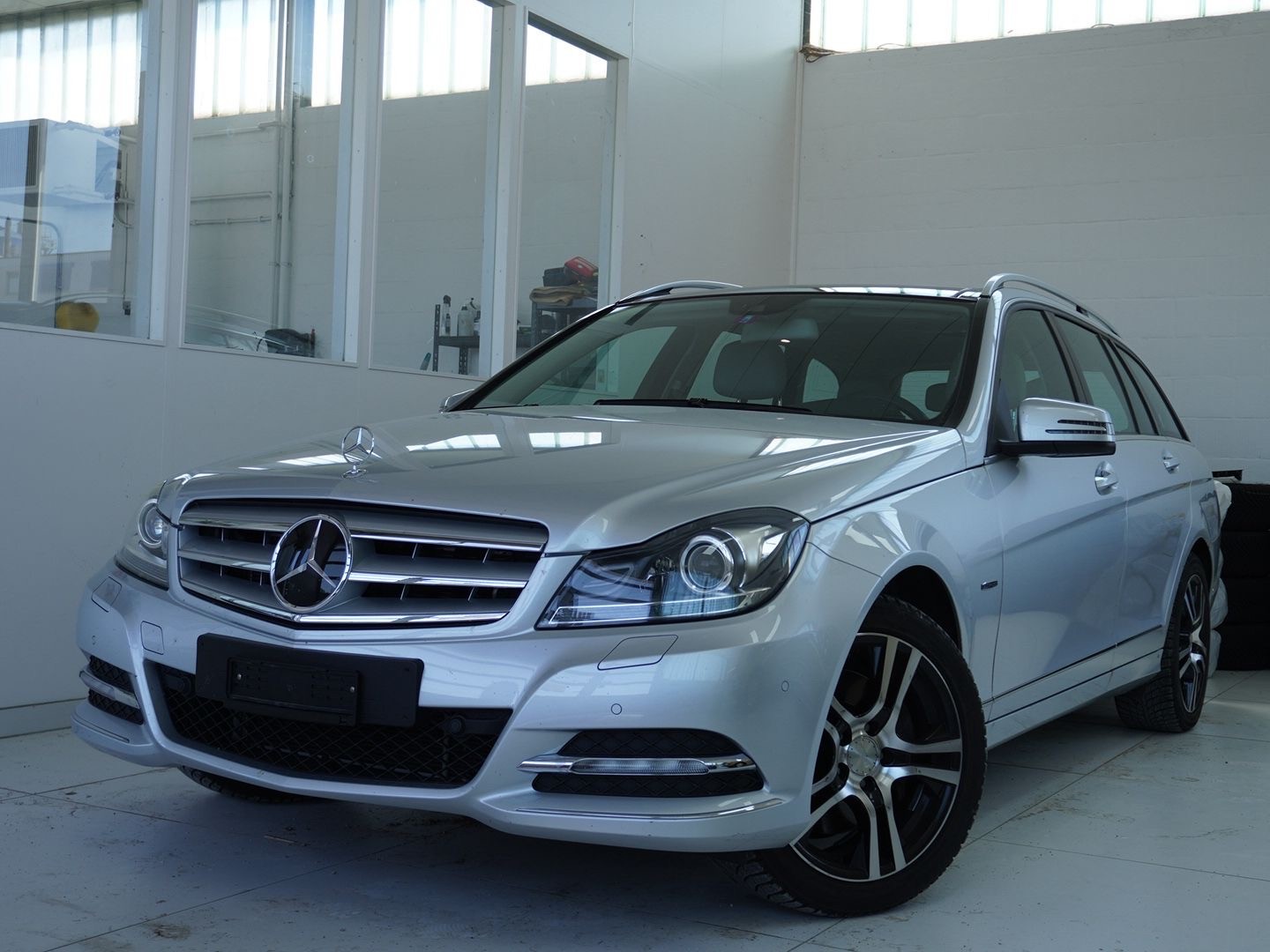 MERCEDES-BENZ C 350 Avantgarde 7G-Tronic