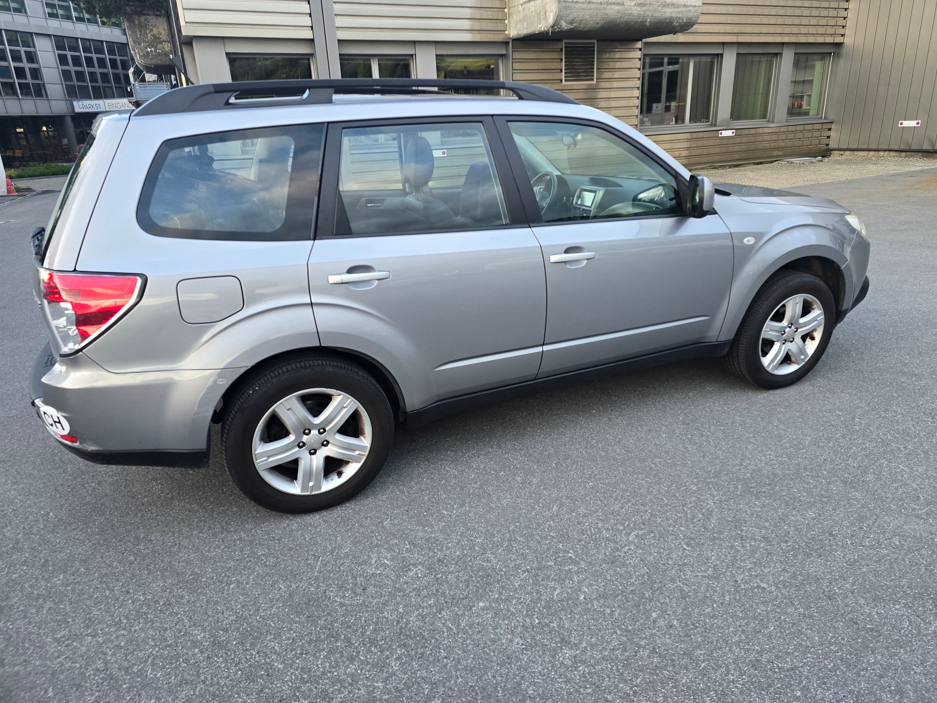 SUBARU Forester 2.0XS Comfort Automatic-image-5