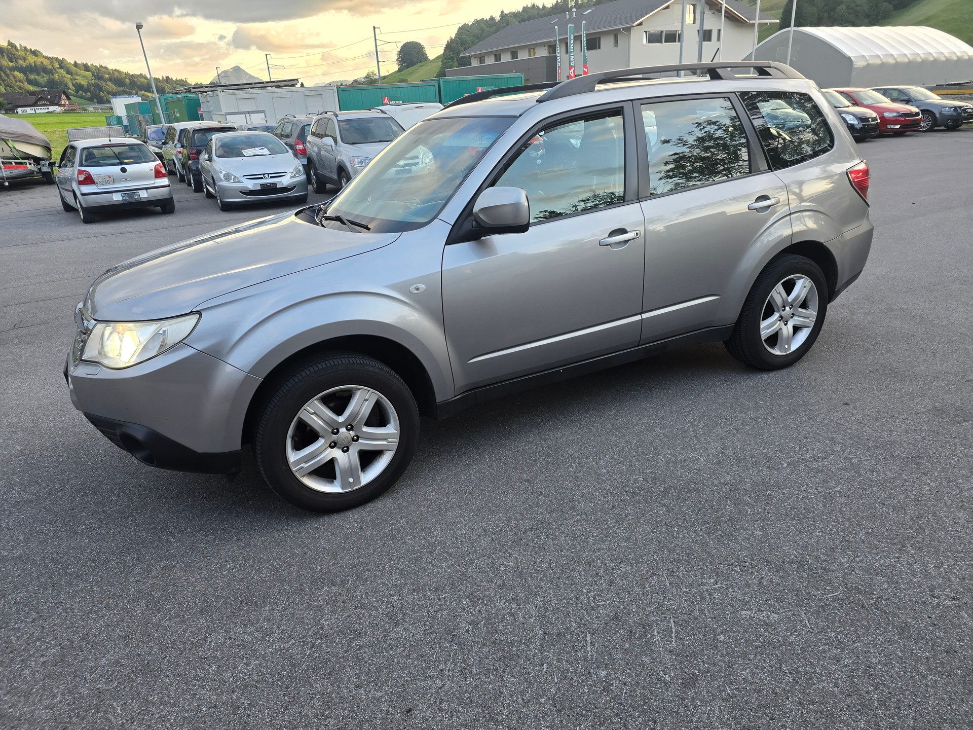 SUBARU Forester 2.0XS Comfort Automatic-image-8