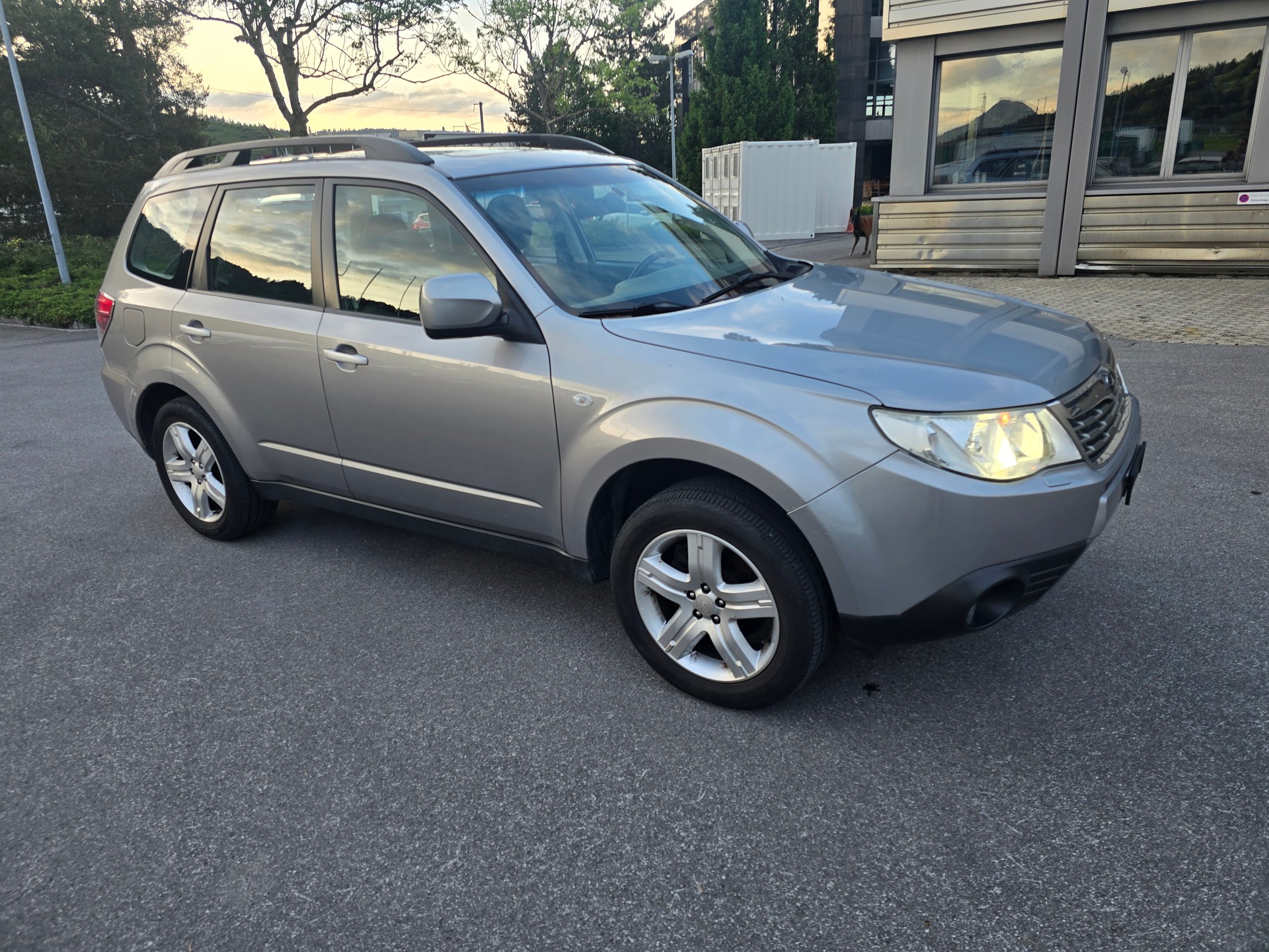 SUBARU Forester 2.0XS Comfort Automatic-image-2