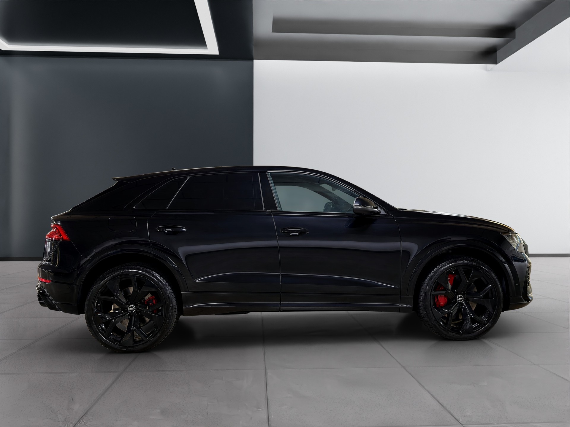 AUDI RSQ8 quattro tiptronic-image-5