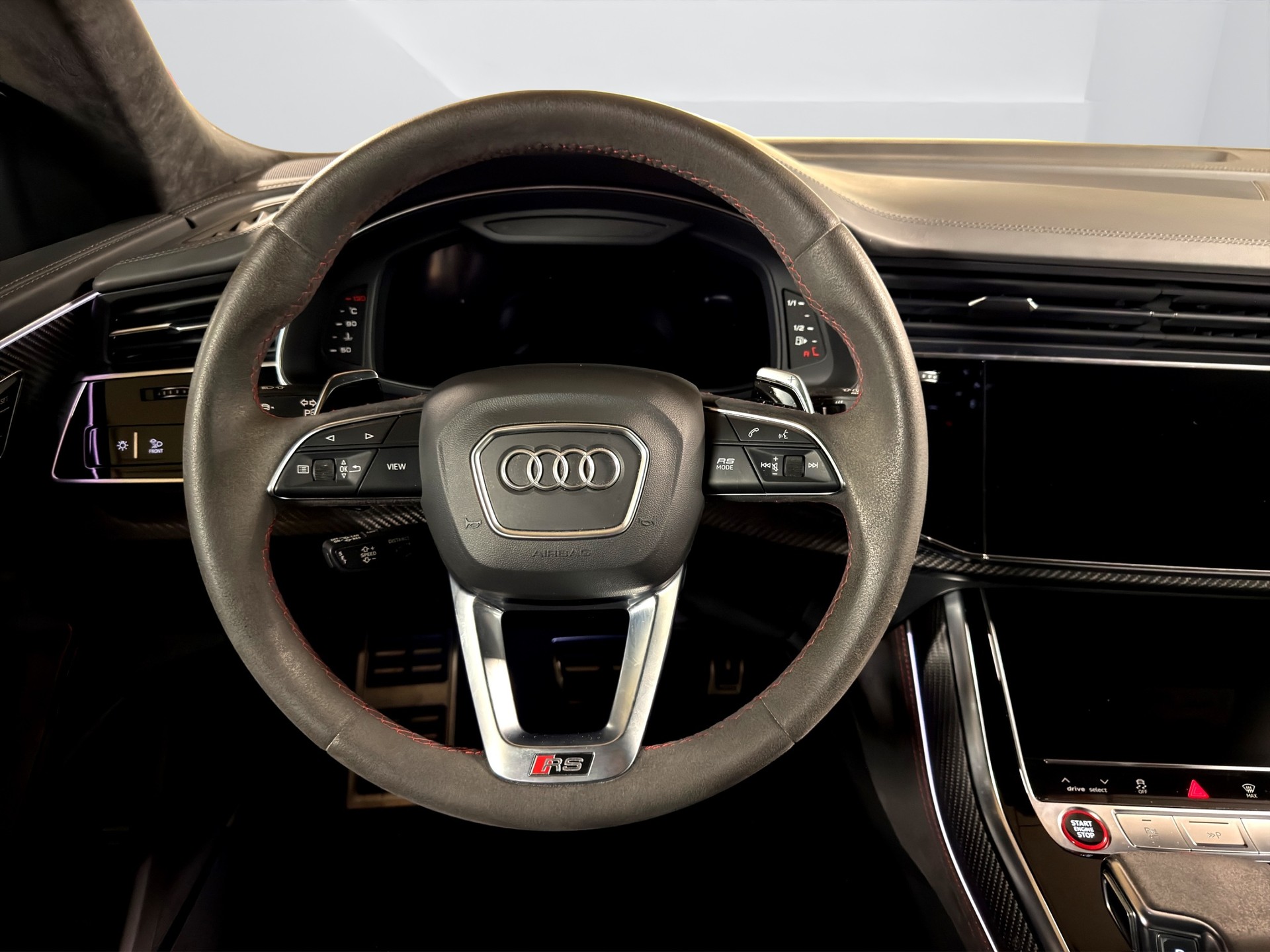 AUDI RSQ8 quattro tiptronic-image-19