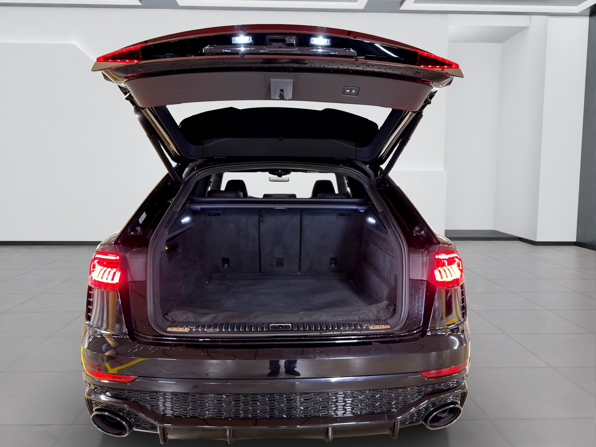 AUDI RSQ8 quattro tiptronic-image-24