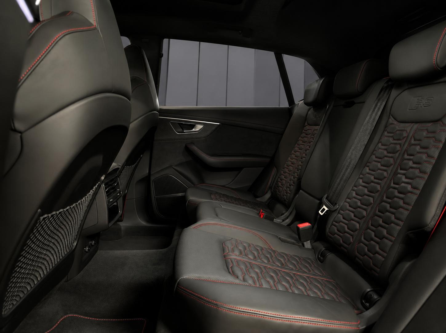 AUDI RSQ8 quattro tiptronic-image-22