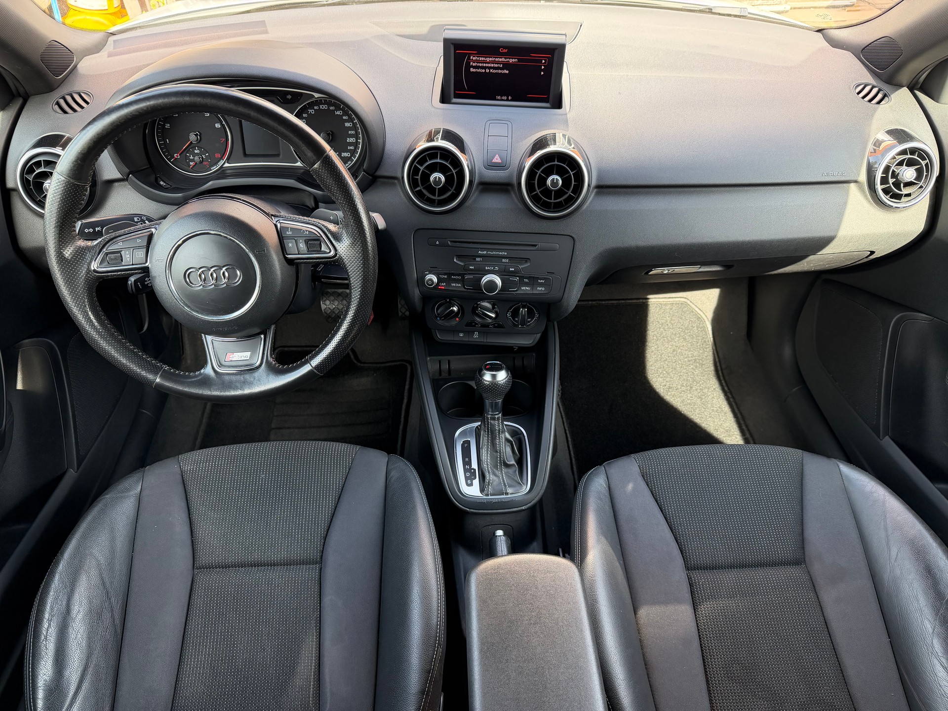 AUDI A1 Sport 1.4 TFSI Ambition S-tronic-image-20