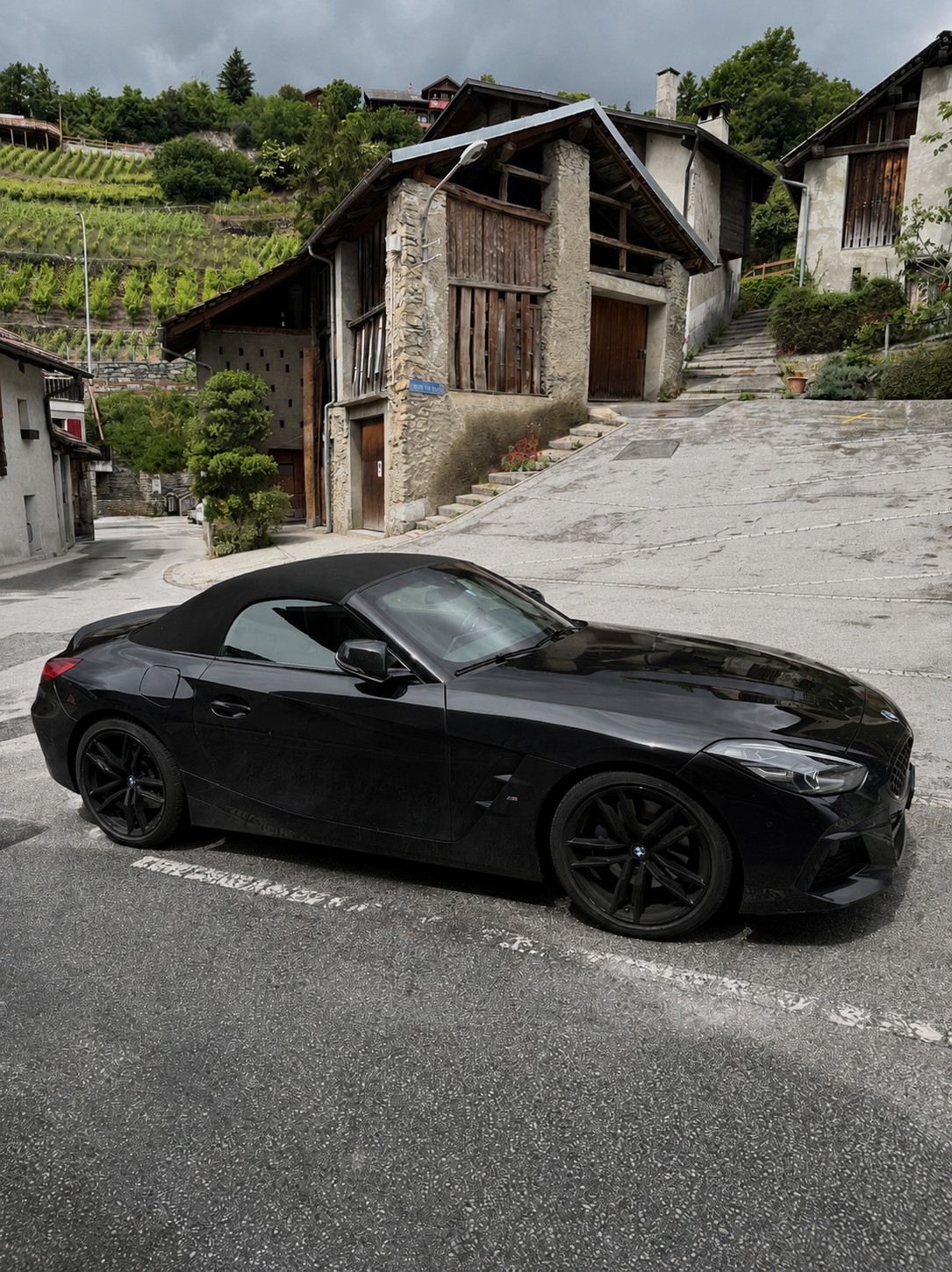 BMW 30i sDrive — slika 1