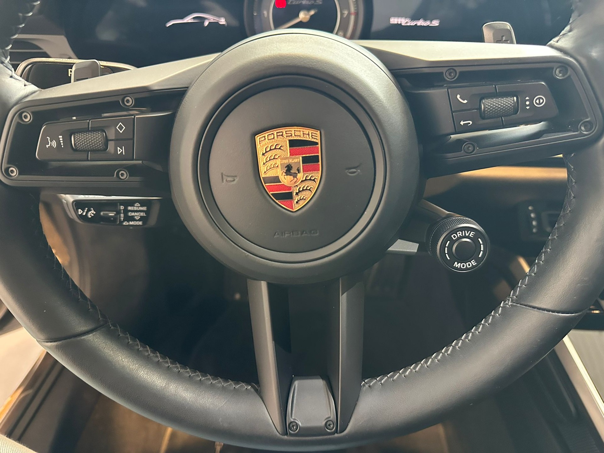 PORSCHE 911 Turbo S PDK-image-10