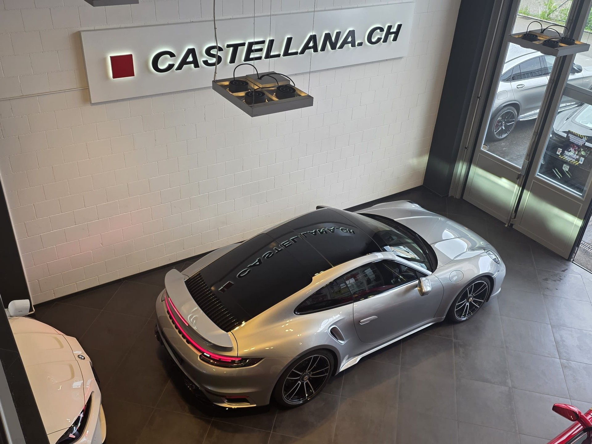 PORSCHE 911 Turbo S PDK-image-5