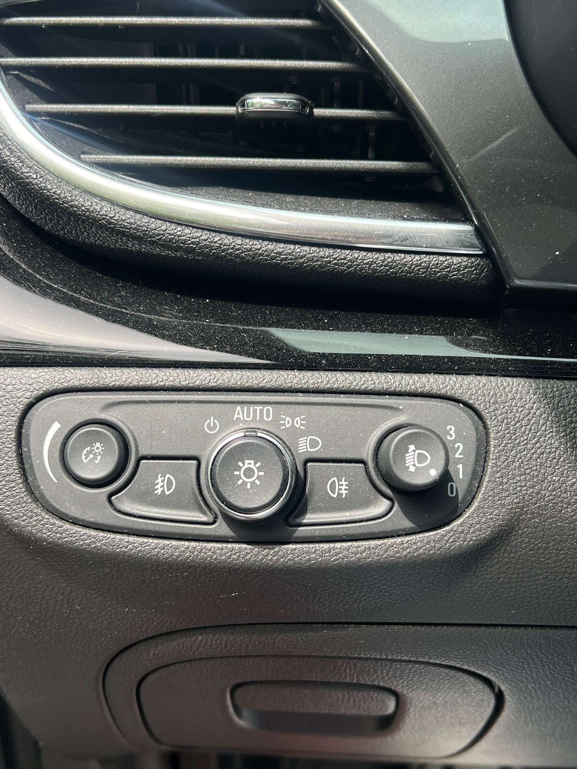 OPEL Mokka X 1.4i 16V Turbo Enjoy 4WD-image-11