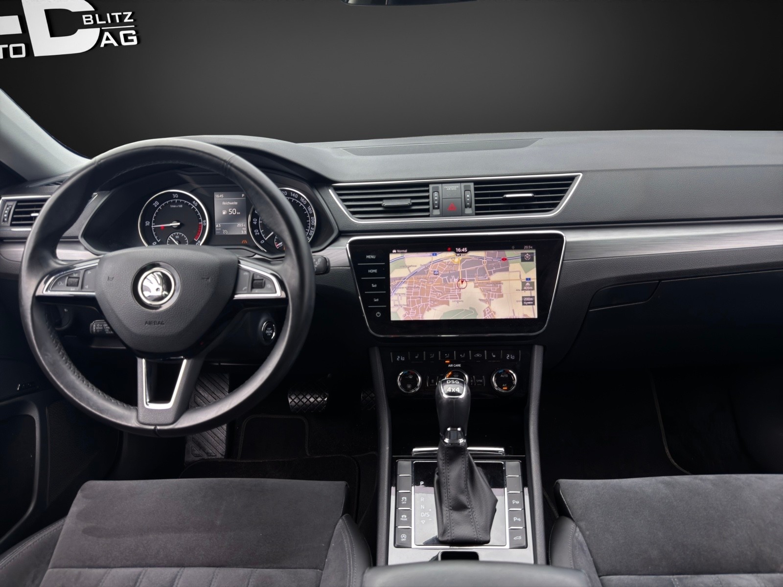 SKODA Superb Combi 2.0 TDi Style 4x4 DSG mit 190 PS-image-10