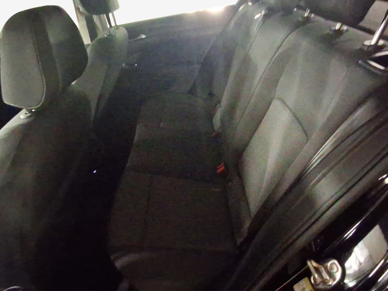 VW Golf 1.5 TSI Basis-image-8
