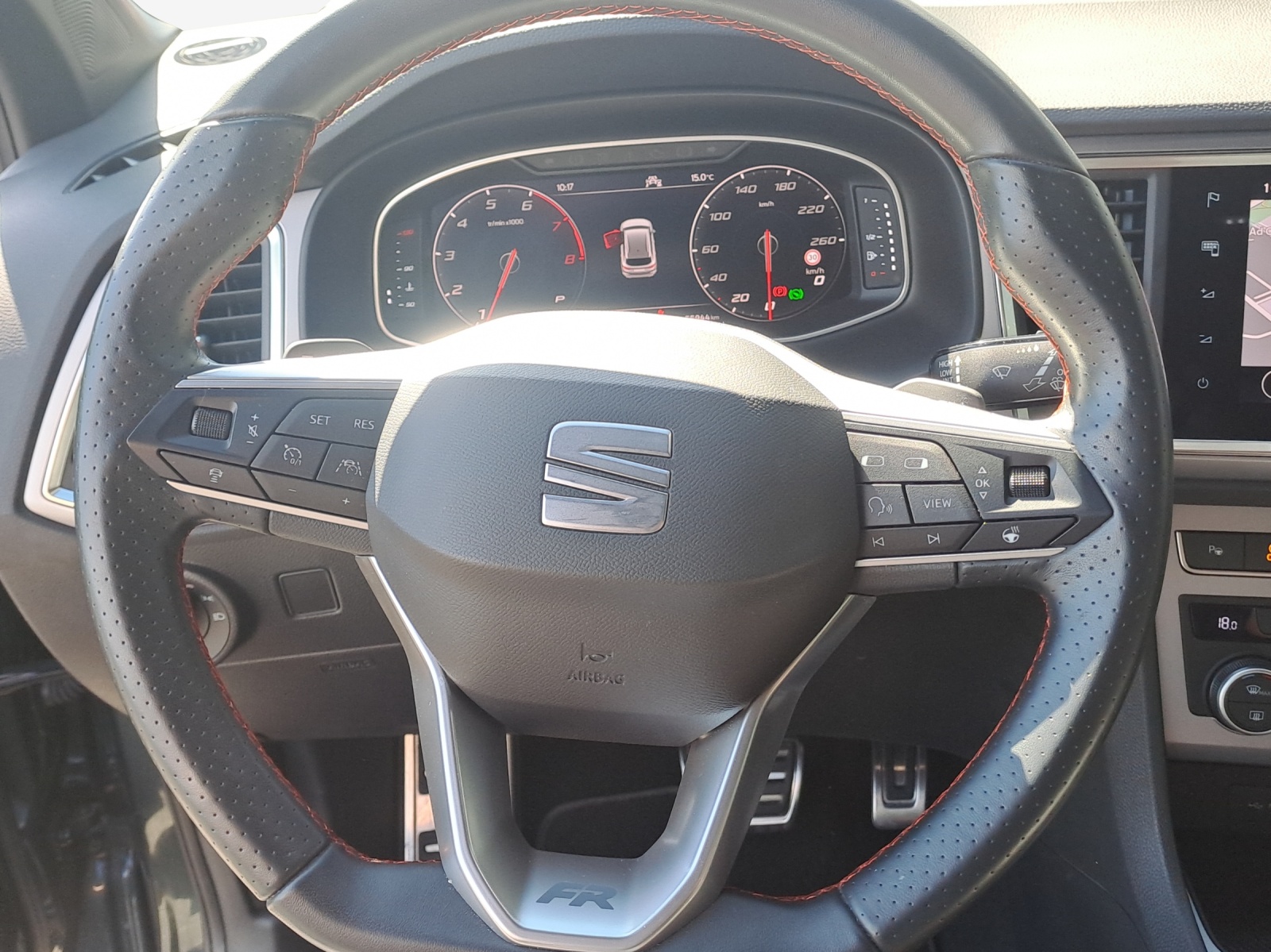 SEAT Ateca 2.0 TSI Hola Xperience DSG 4Drive-image-9