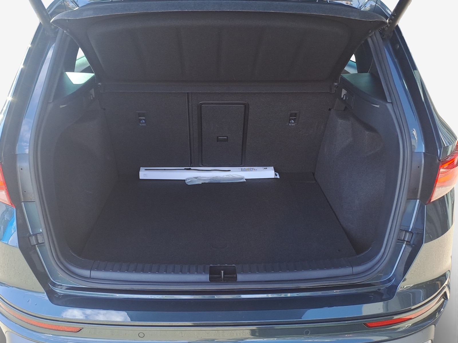 SEAT Ateca 2.0 TSI Hola Xperience DSG 4Drive-image-12