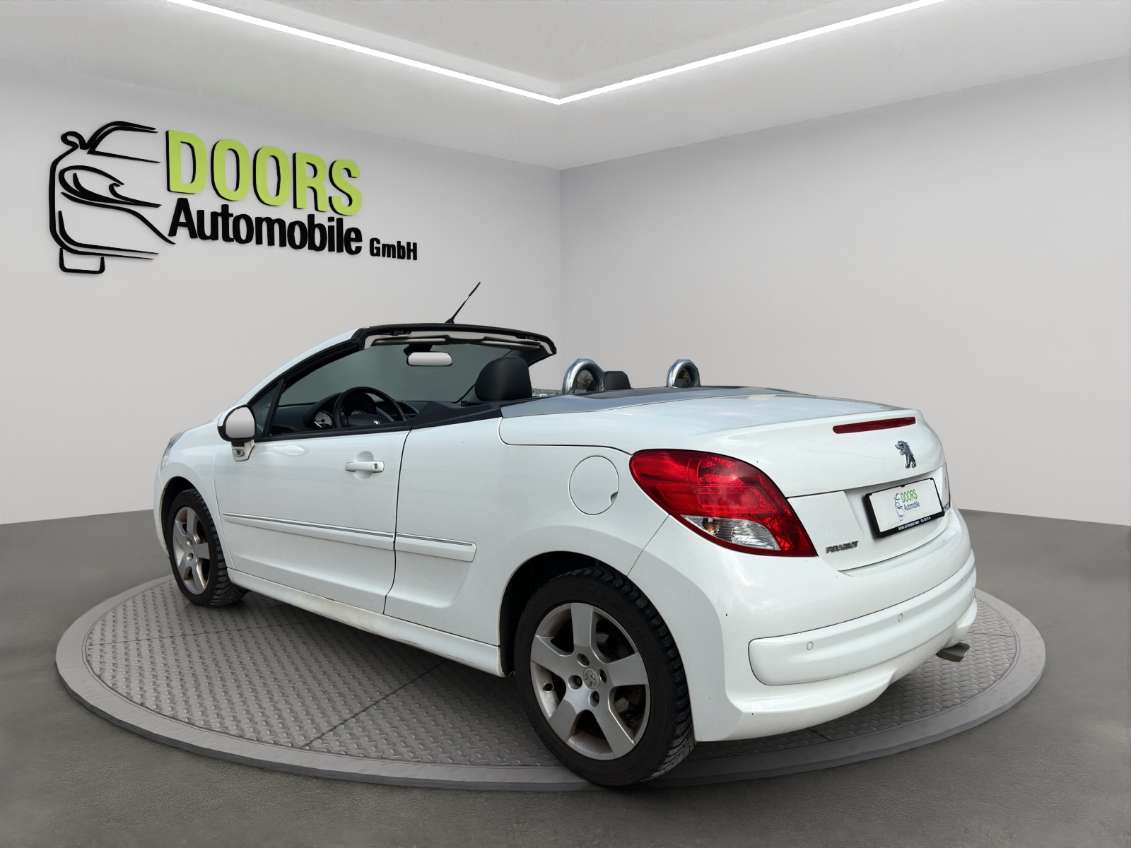 PEUGEOT 207 CC 1.6 16V Turbo Sport-image-5