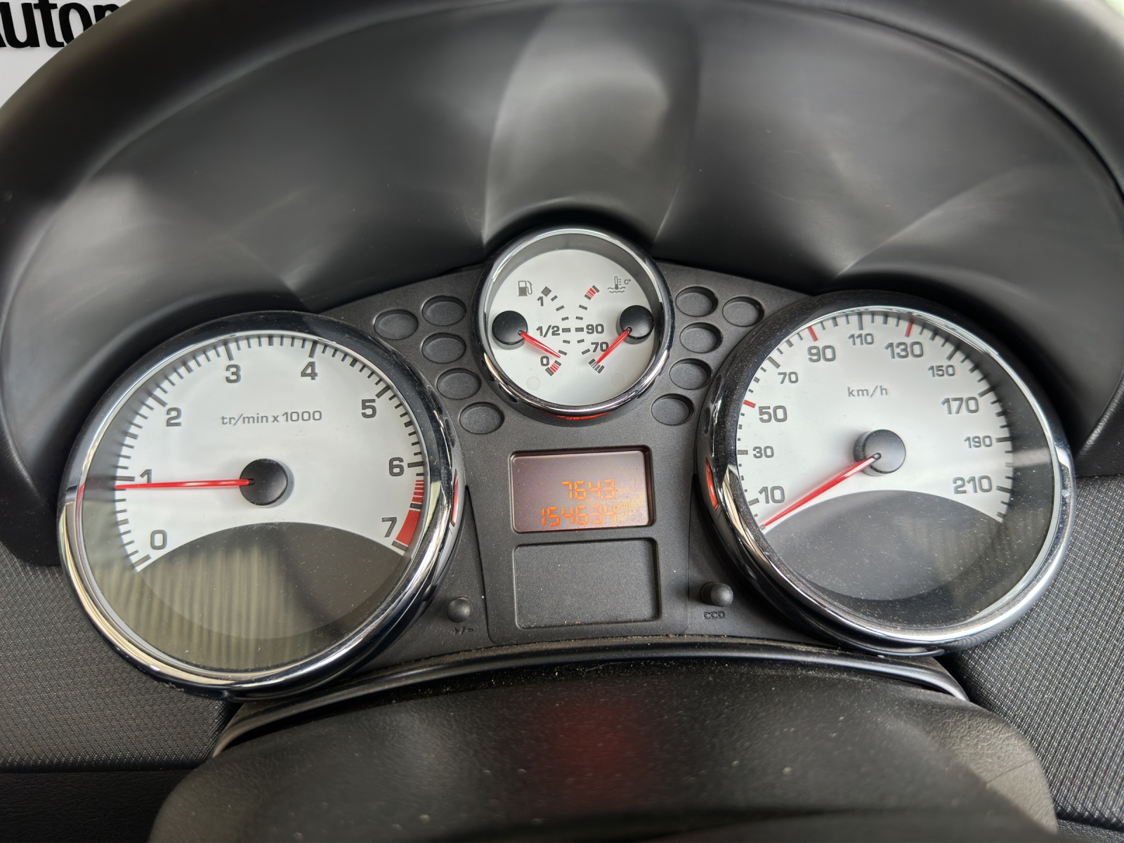 PEUGEOT 207 CC 1.6 16V Turbo Sport-image-14