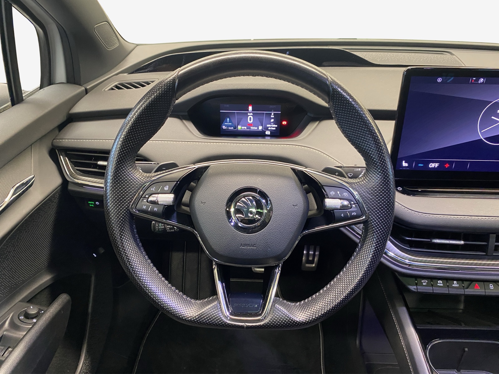 SKODA Enyaq iV 80x SportLine-image-9
