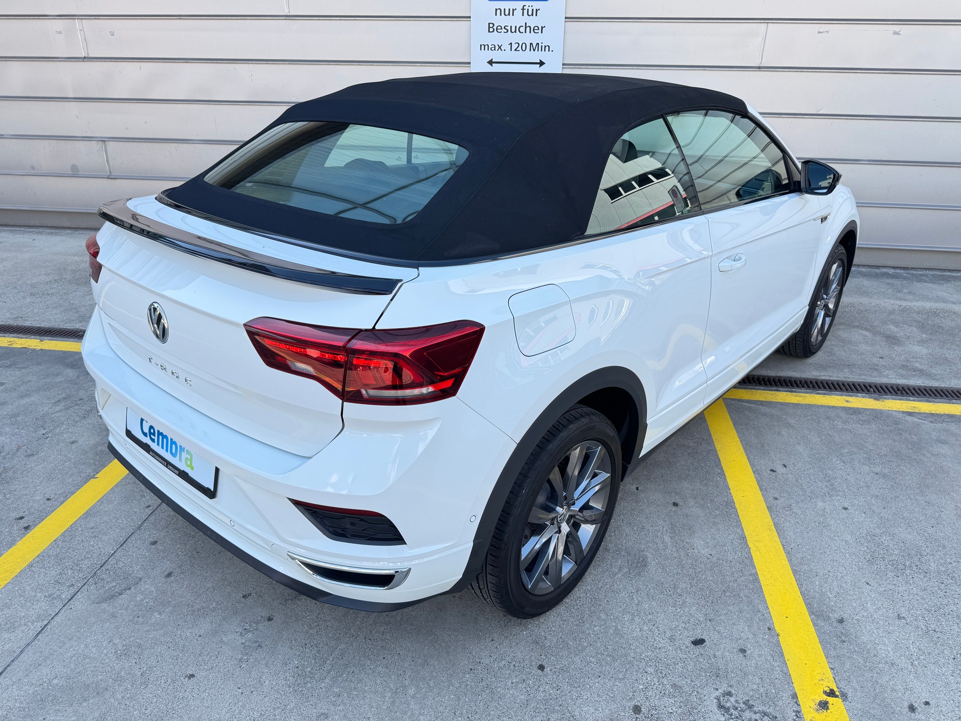 VW T-Roc Cabriolet 1.5 TSI EVO R-Line DSG-image-15