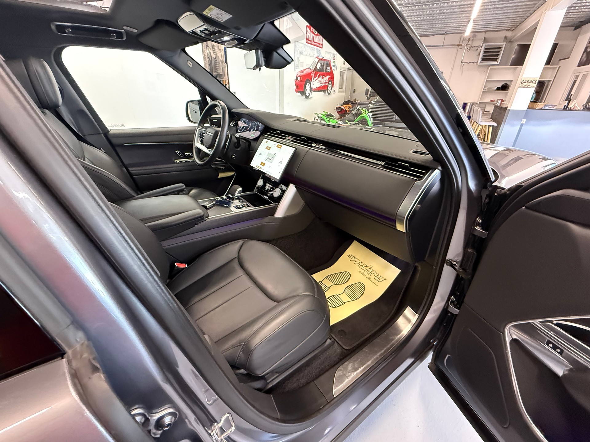 LAND ROVER Range Rover P510e Si6 PHEV HSE Automatic-image-14