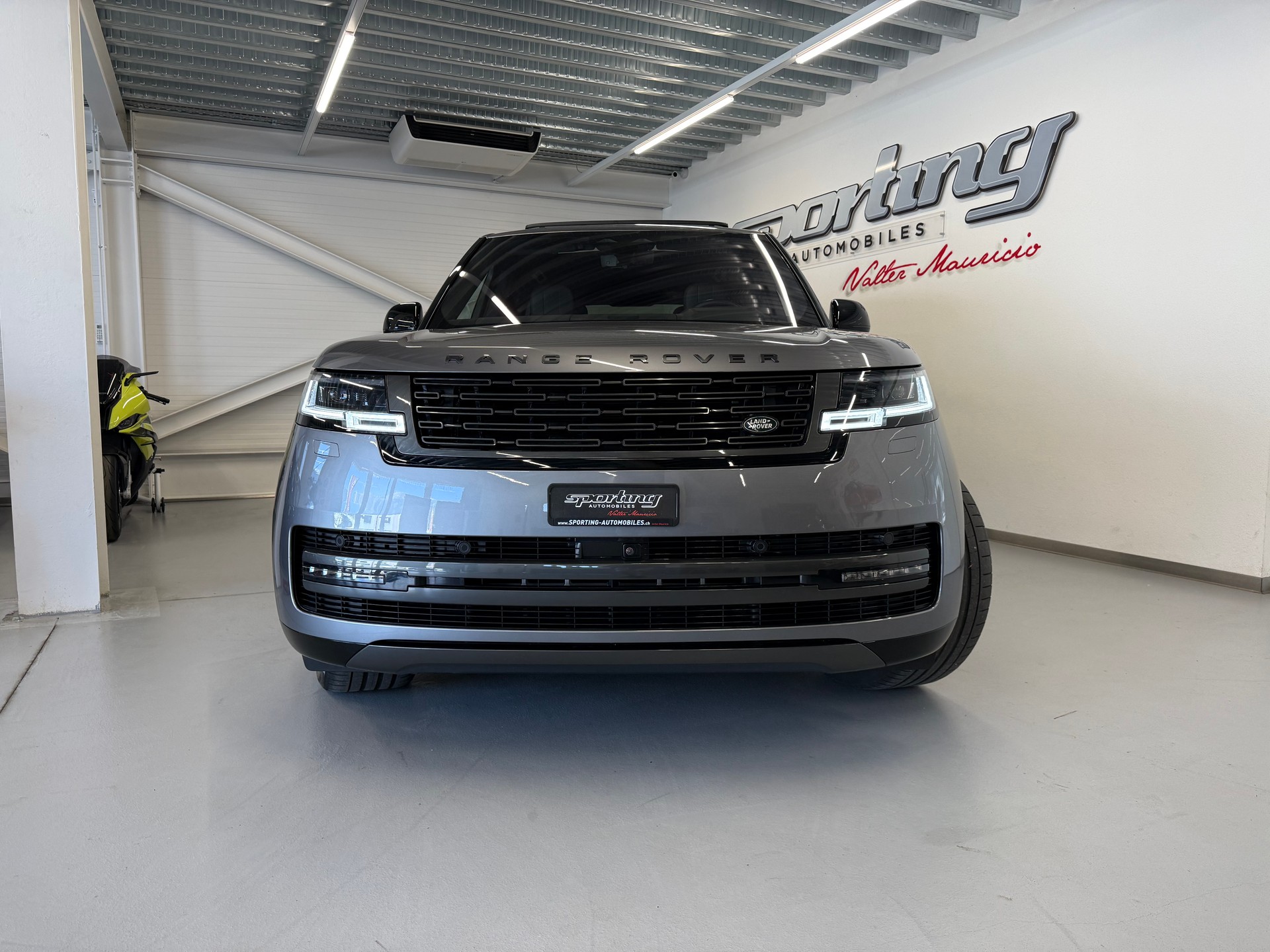LAND ROVER Range Rover P510e Si6 PHEV HSE Automatic-image-5