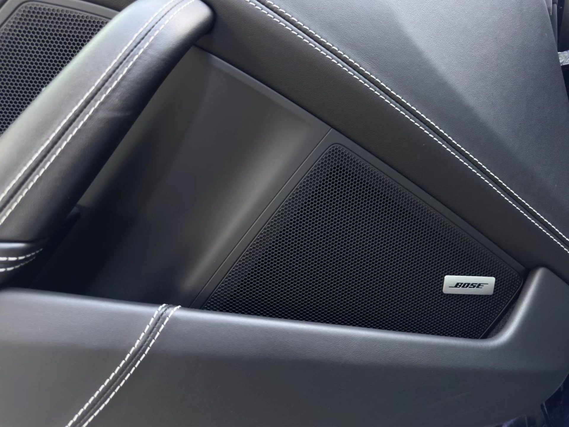 PORSCHE 911 GT3 mit Touring-Paket-image-22
