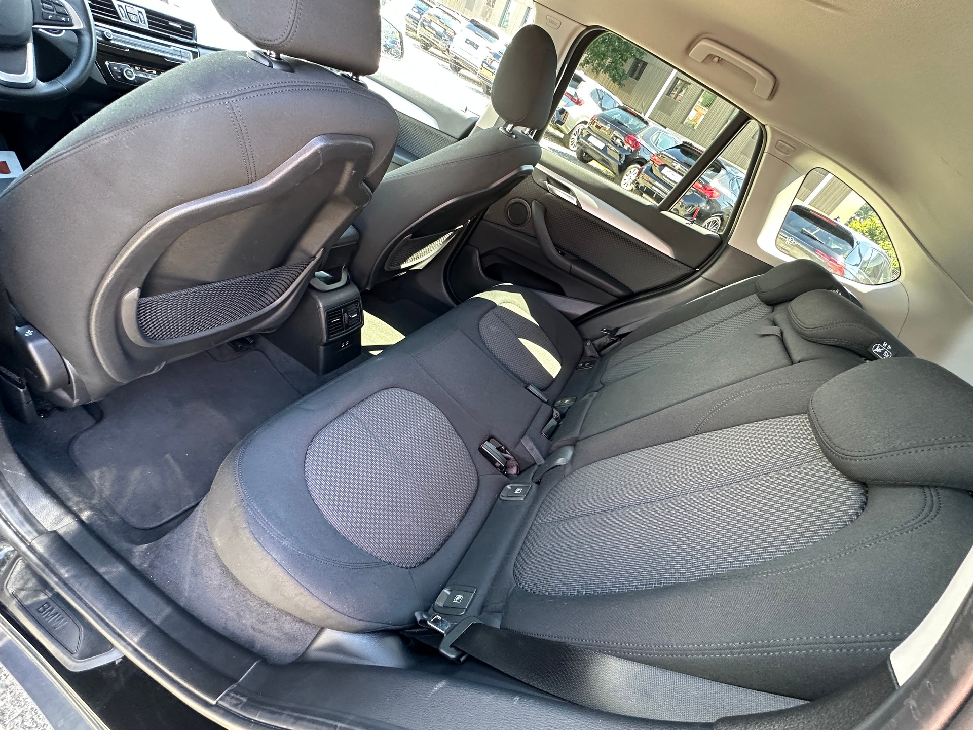 BMW X1 xDrive 25e Steptronic-image-15