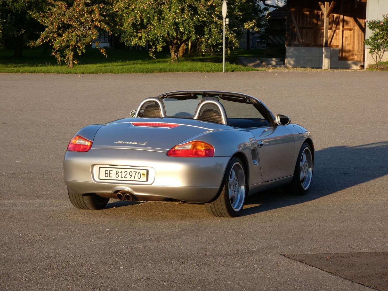 PORSCHE 3.2 S-image-2