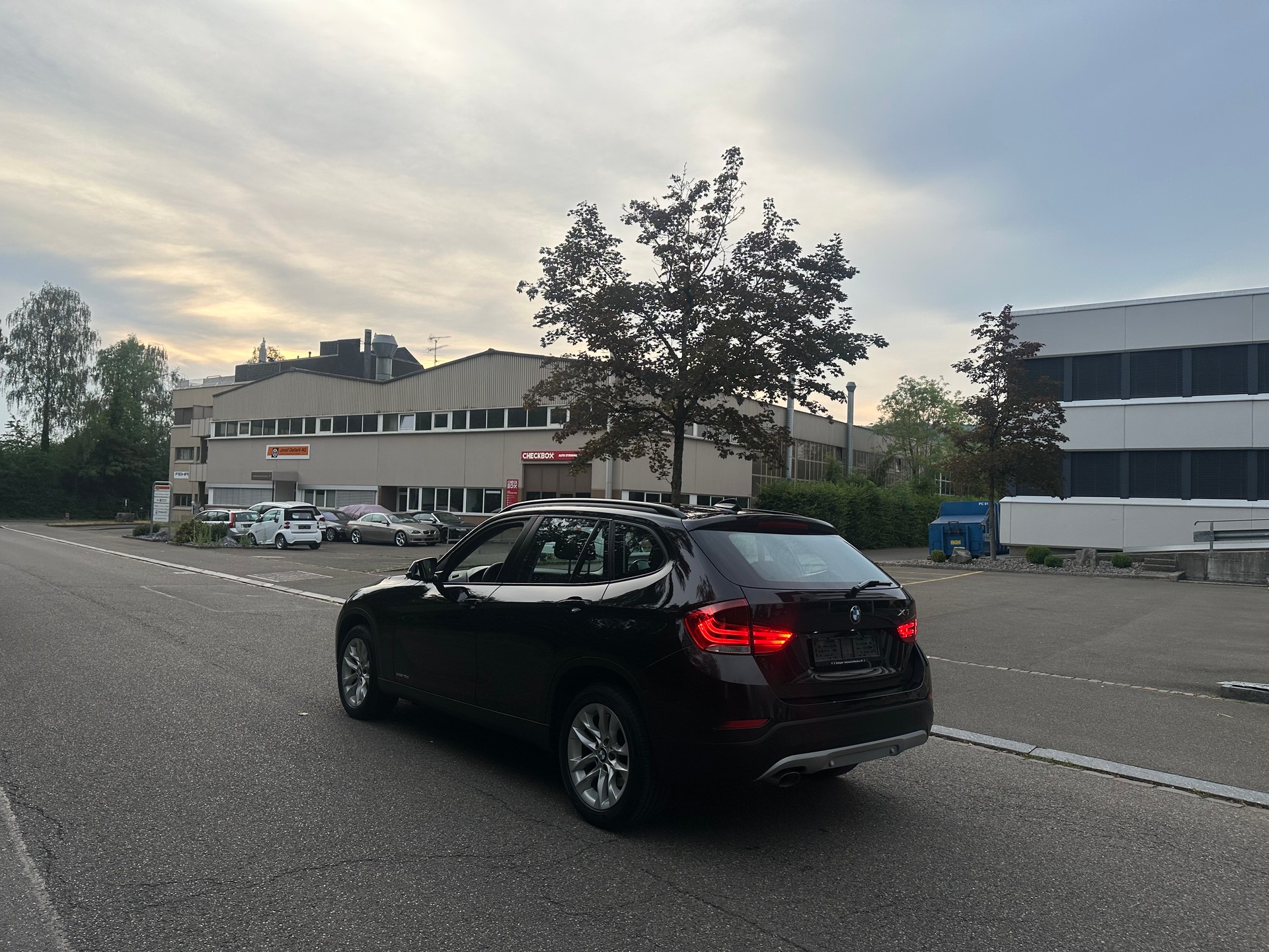 BMW X1 xDrive 18d Sport Line Steptronic-image-4