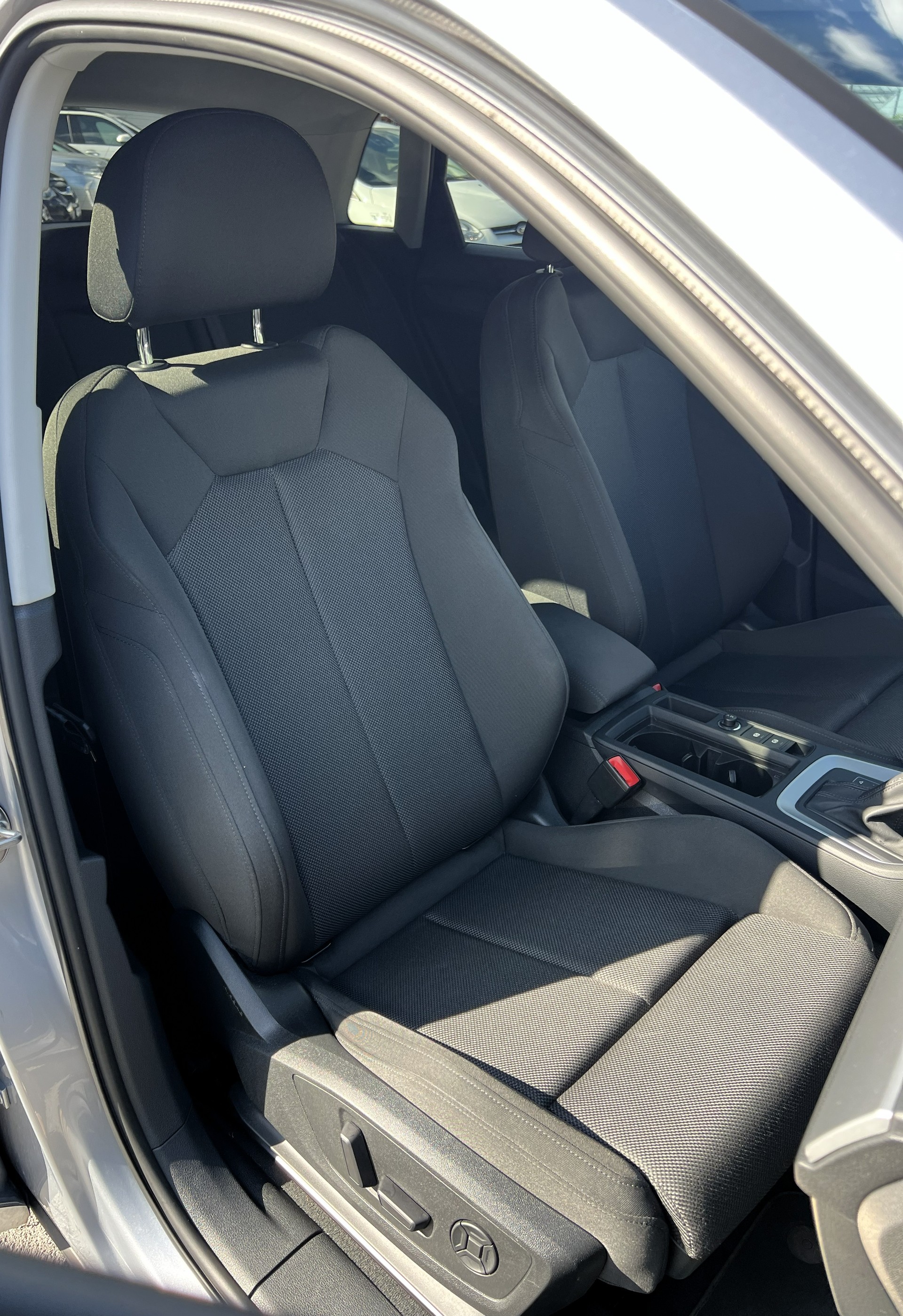 AUDI Q3 40 TDI advanced Attraction quattro S-tronic-image-15