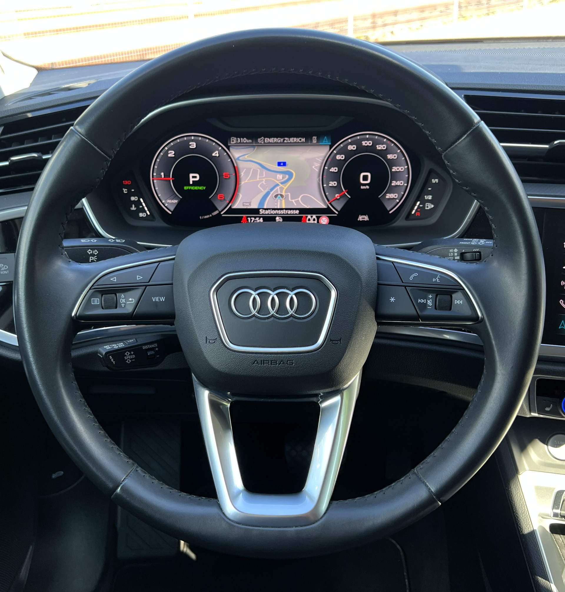 AUDI Q3 40 TDI advanced Attraction quattro S-tronic-image-21