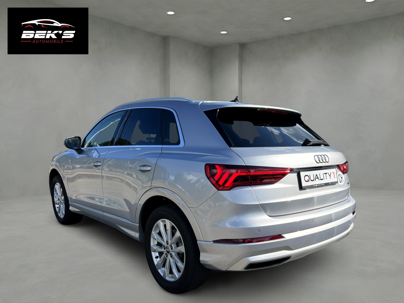 AUDI Q3 40 TDI advanced Attraction quattro S-tronic-image-2
