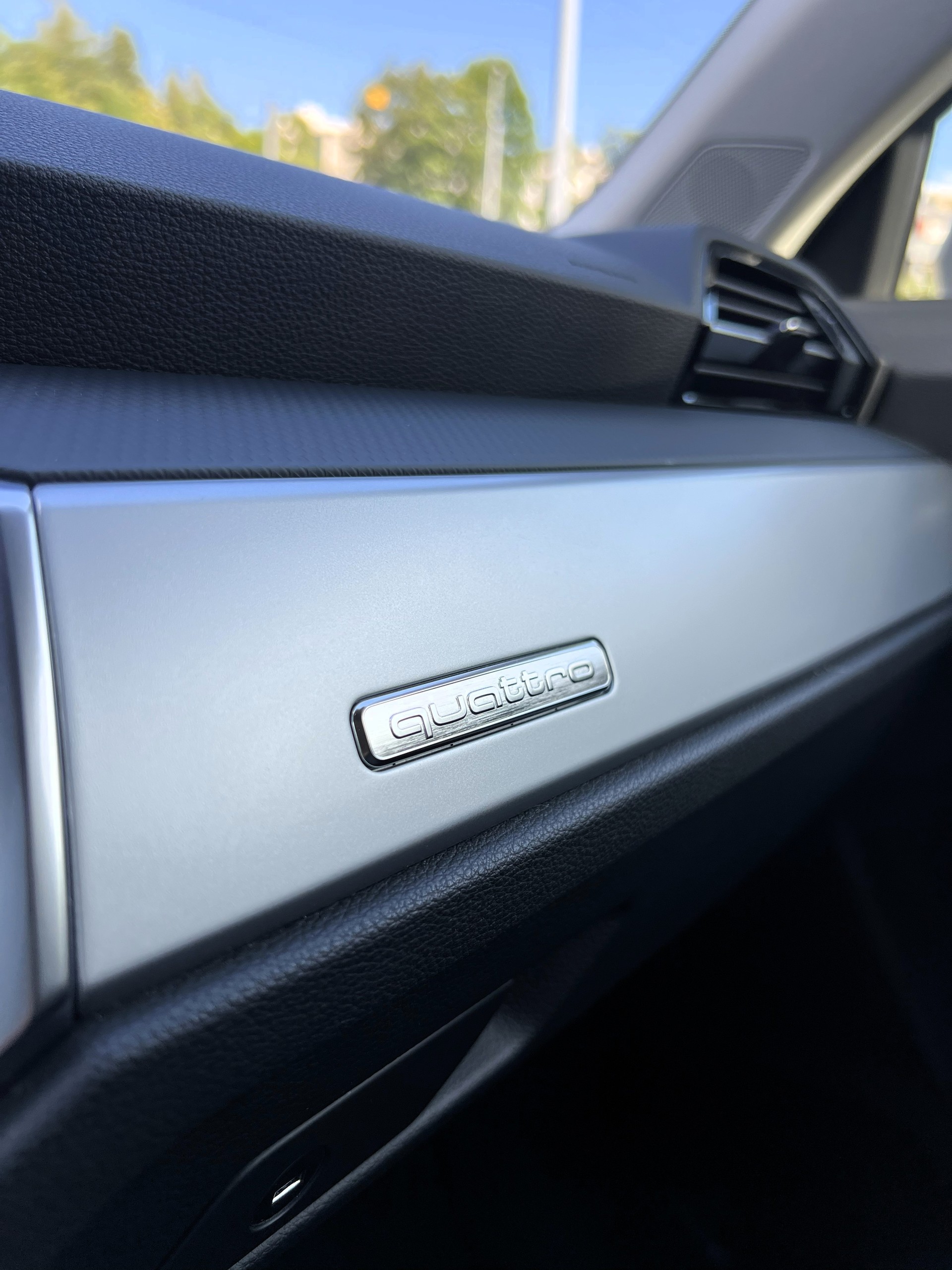 AUDI Q3 40 TDI advanced Attraction quattro S-tronic-image-20