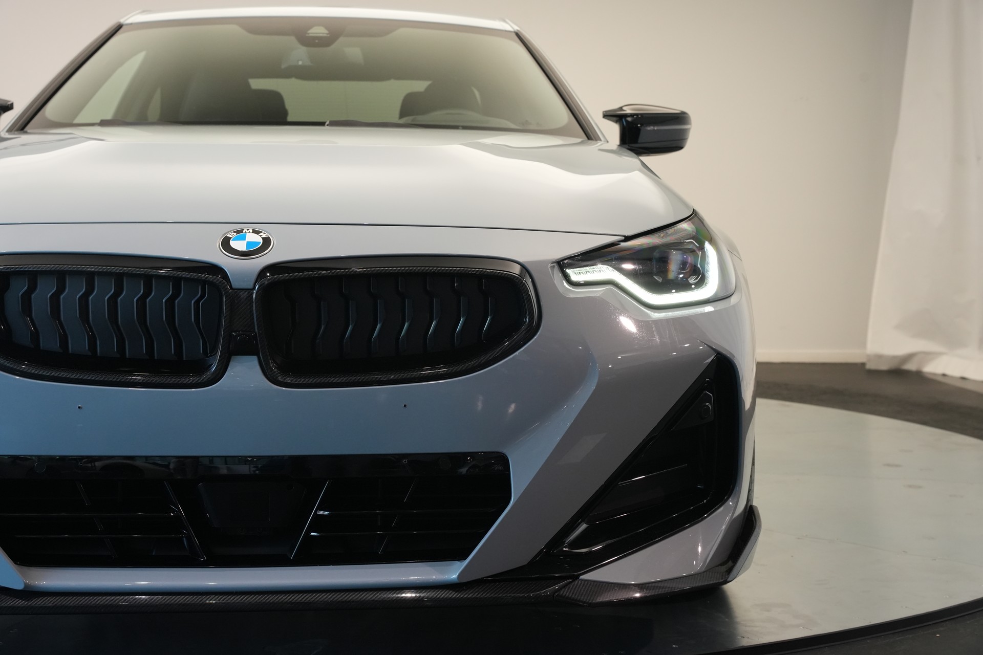 BMW M240i xDrive Steptronic *M Performance Kit* *Carbon*-image-39