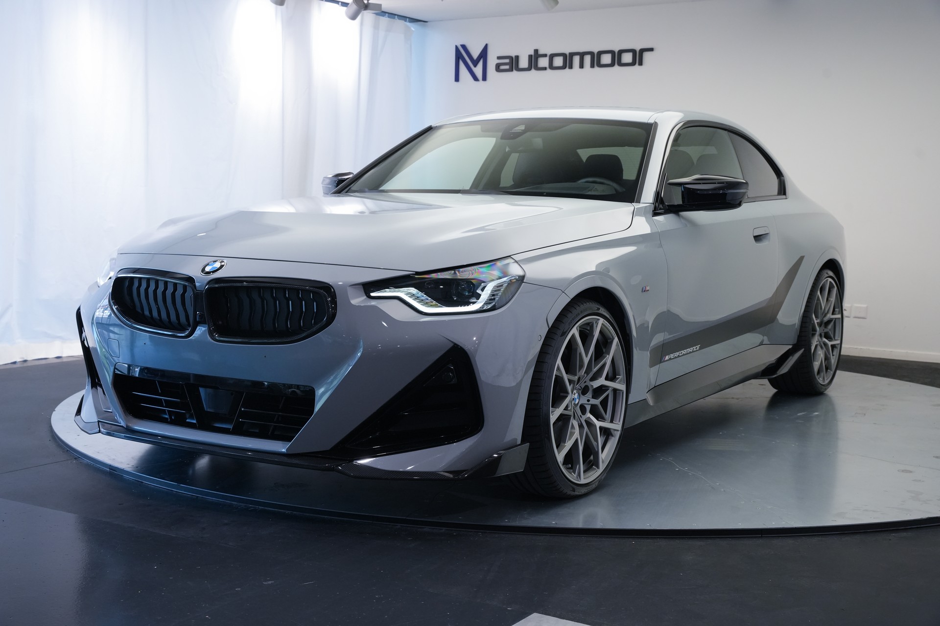 BMW M240i xDrive Steptronic *M Performance Kit* *Carbon*-image-45