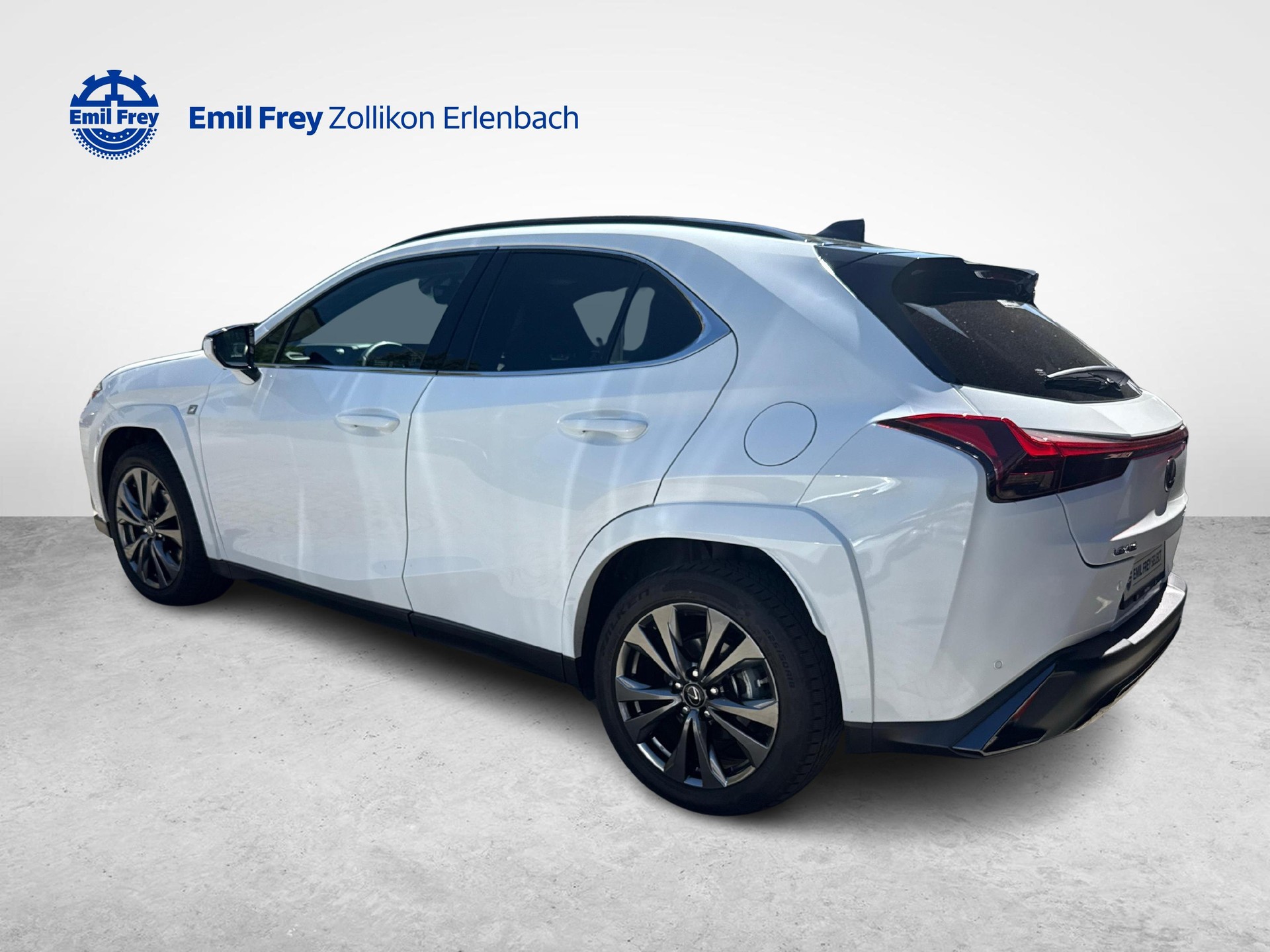 LEXUS UX 250h F-Sport-image-2