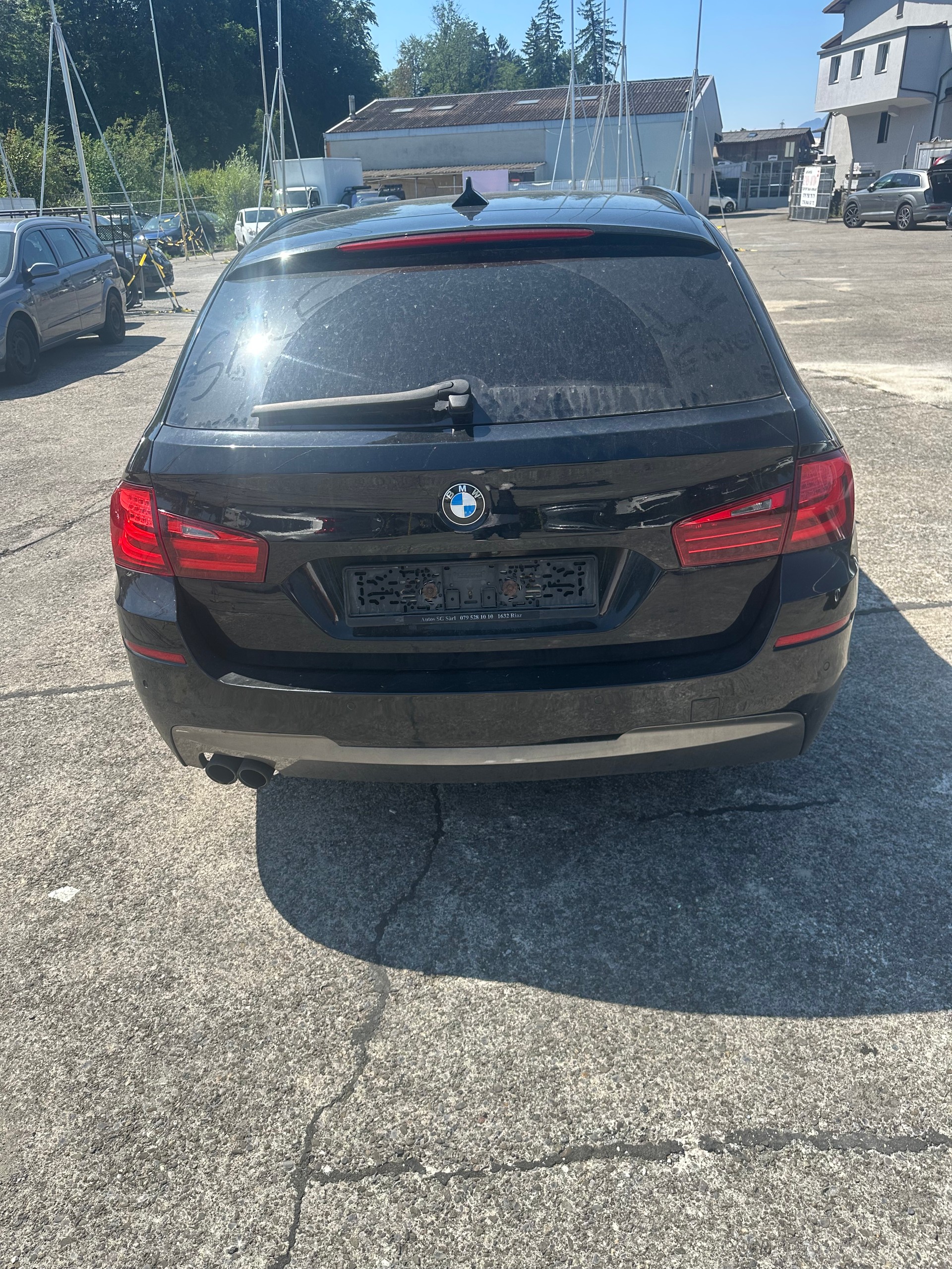 BMW 525d xDrive Touring Steptronic-image-4