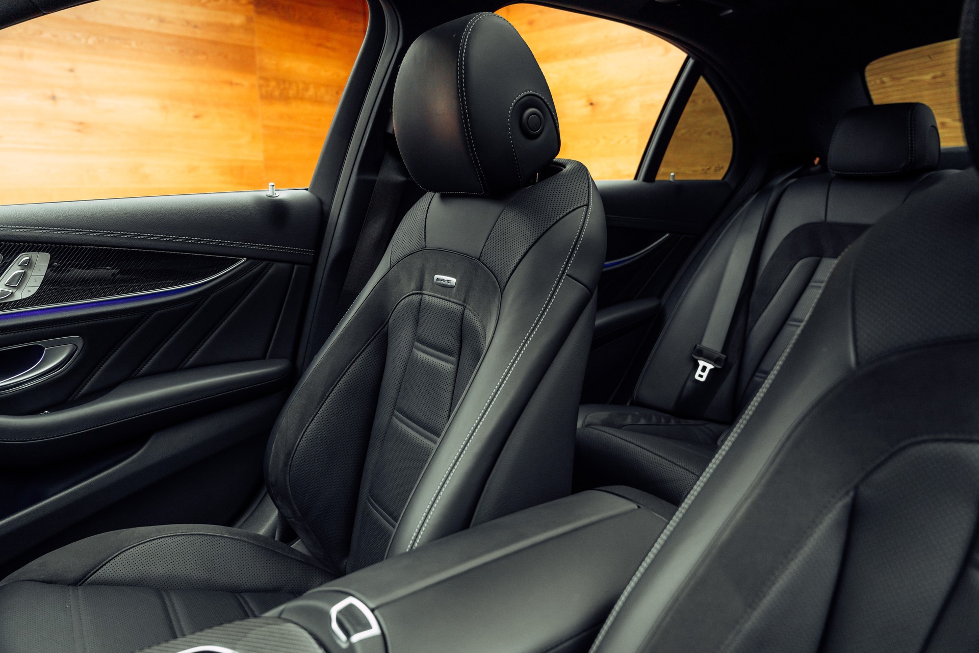 MERCEDES-BENZ AMG E 53 4Matic + Speedshift 9G-TCT-image-17