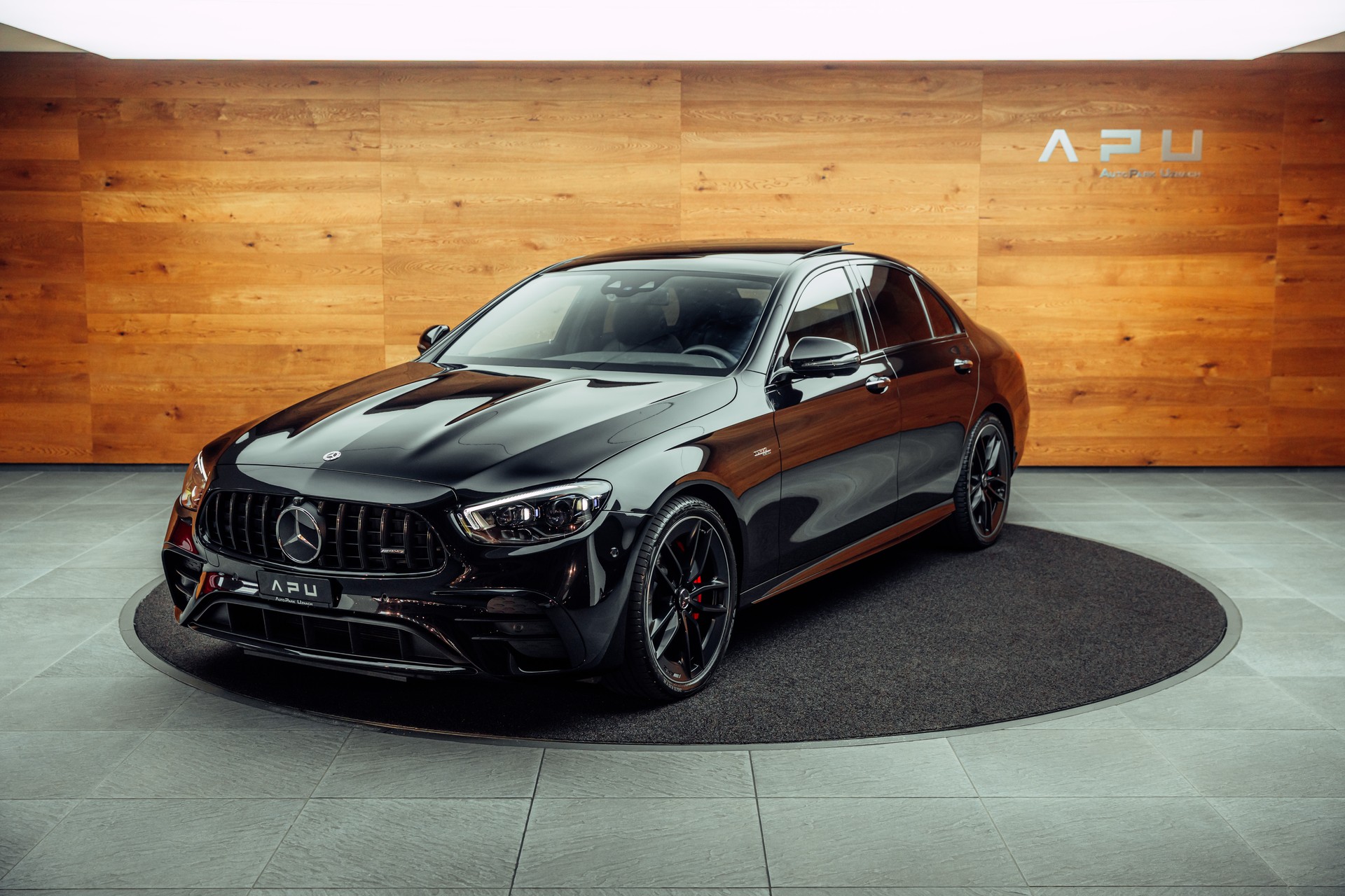 MERCEDES-BENZ AMG E 53 4Matic + Speedshift 9G-TCT-image-4