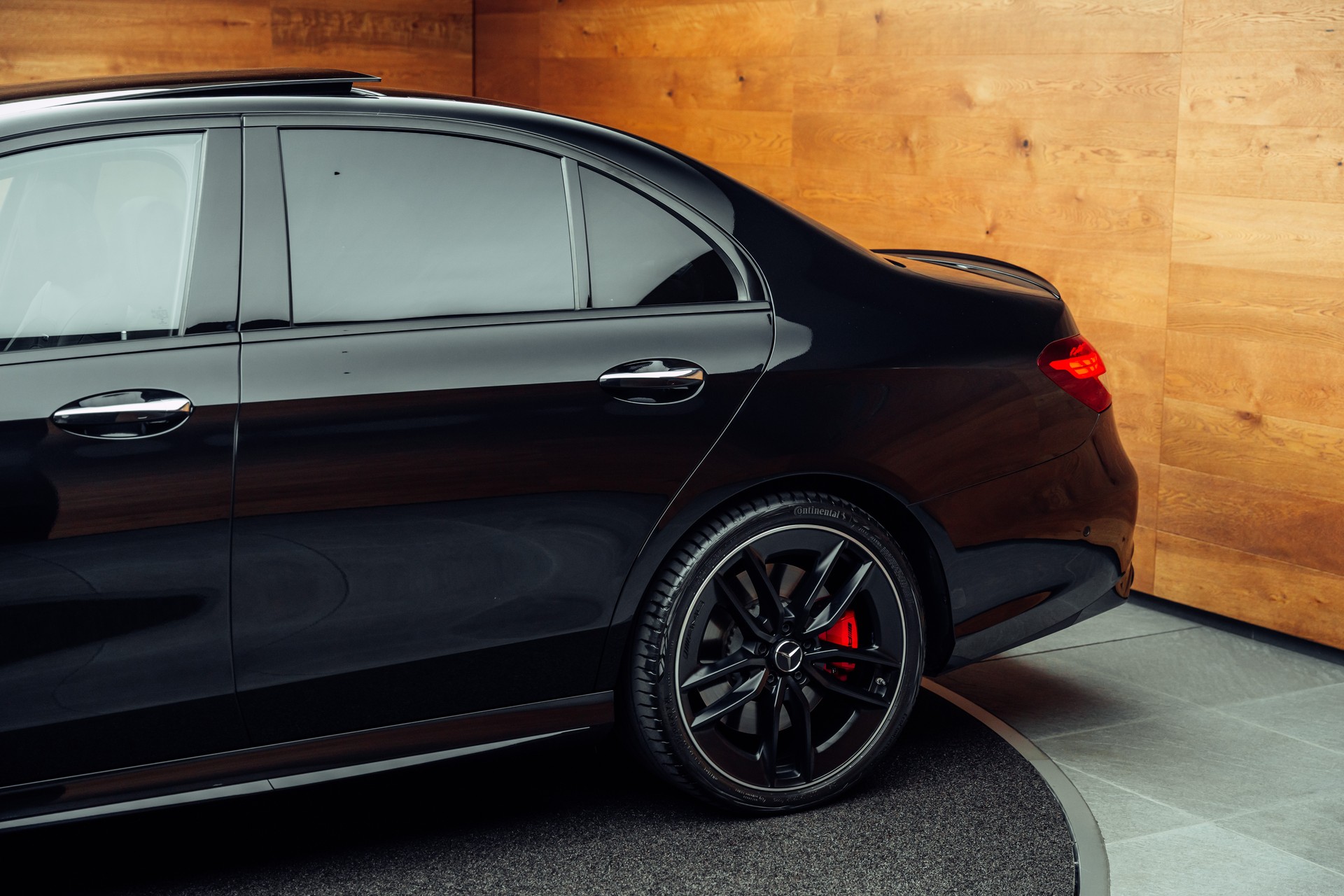 MERCEDES-BENZ AMG E 53 4Matic + Speedshift 9G-TCT-image-21