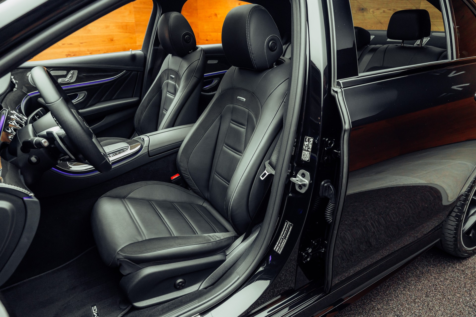 MERCEDES-BENZ AMG E 53 4Matic + Speedshift 9G-TCT-image-8