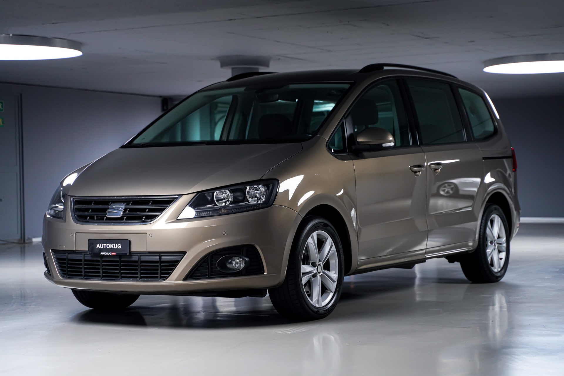 SEAT Alhambra 2.0 TDI Reference 7-Plätzer DSG-image-0