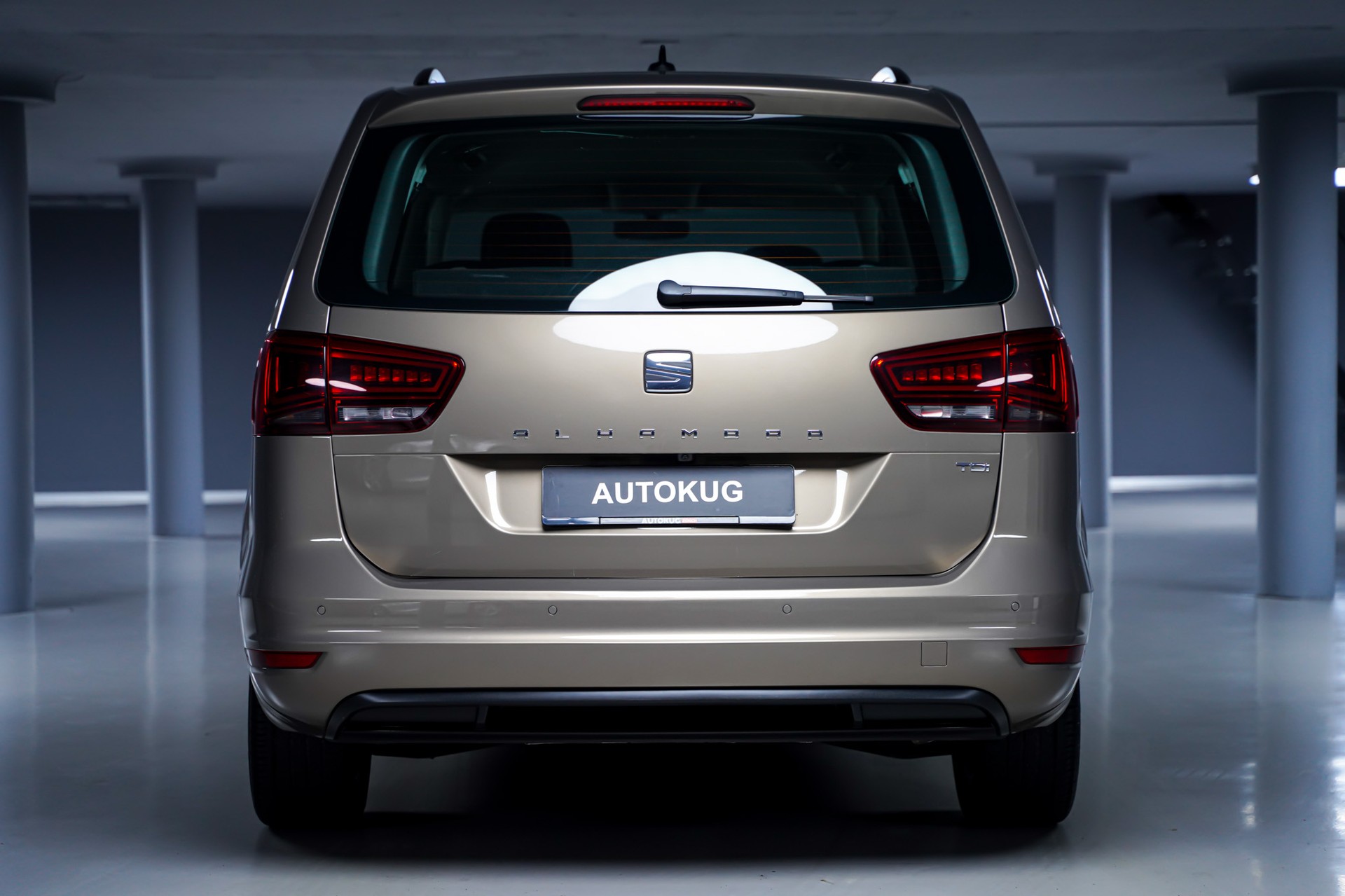 SEAT Alhambra 2.0 TDI Reference 7-Plätzer DSG-image-5