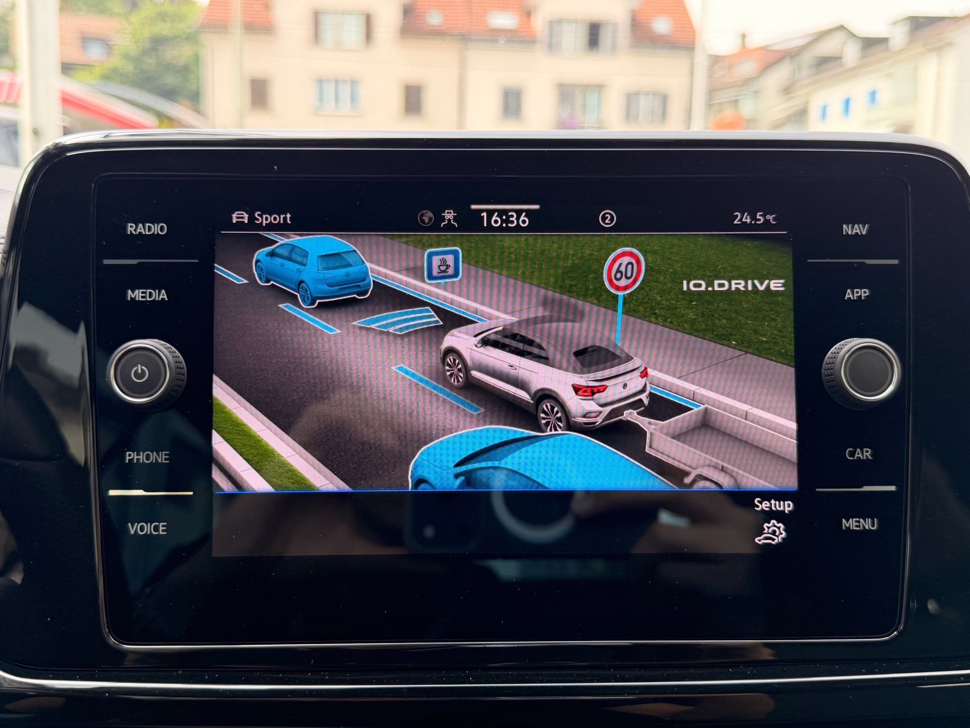 VW T-Roc CABRIOLET 1.5 TSI 150PS R-LINE *** KARMANN EDITION & 5 JAHRE VW WERKSGARANTIE ***-image-15
