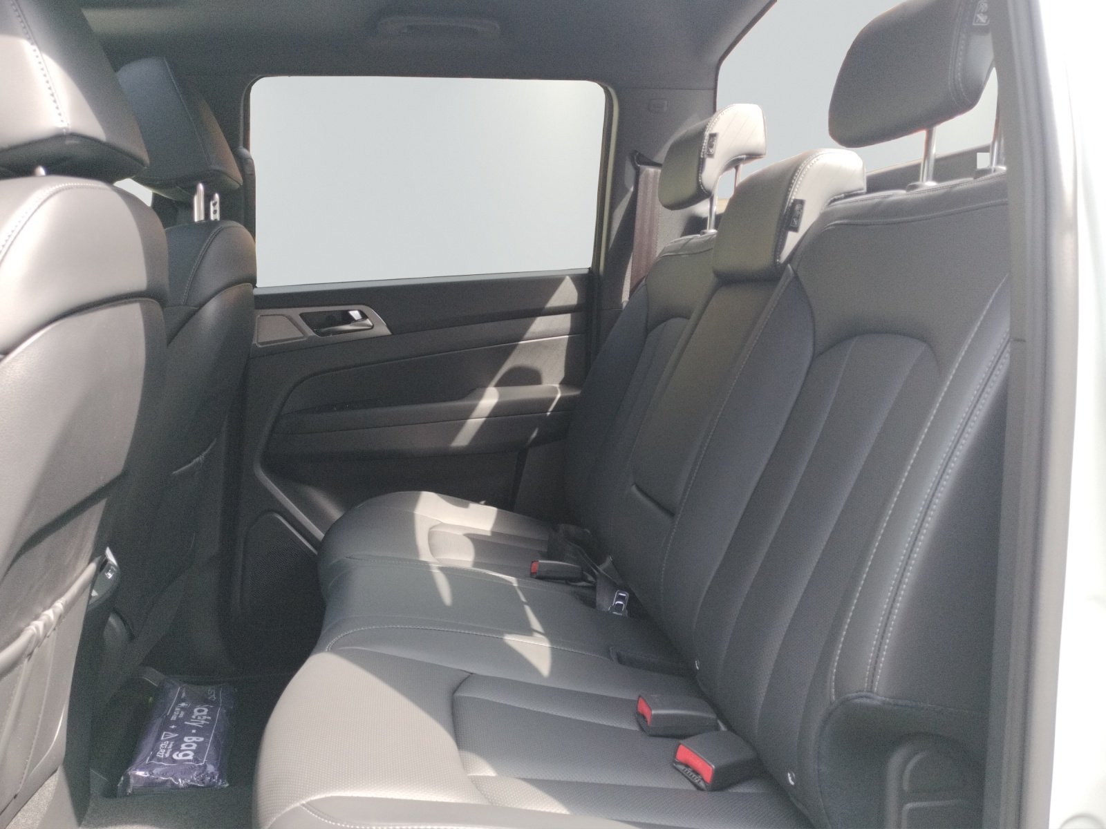 KGM-SsangYong Grand Musso 2.2 Titanium 4WD A-image-11